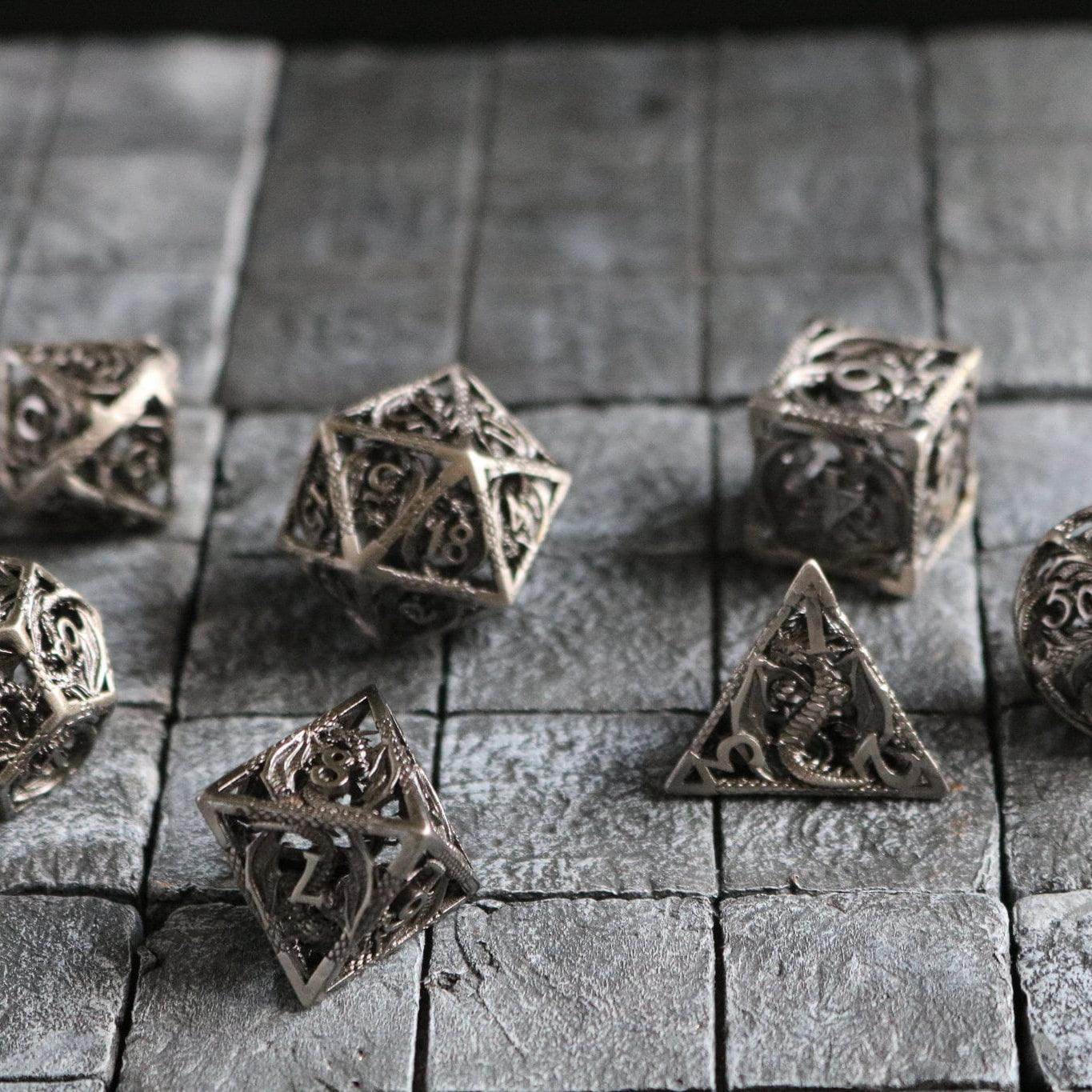 Dragon Hollow Metal DND Dice Set - Full Set and Free Dice Box