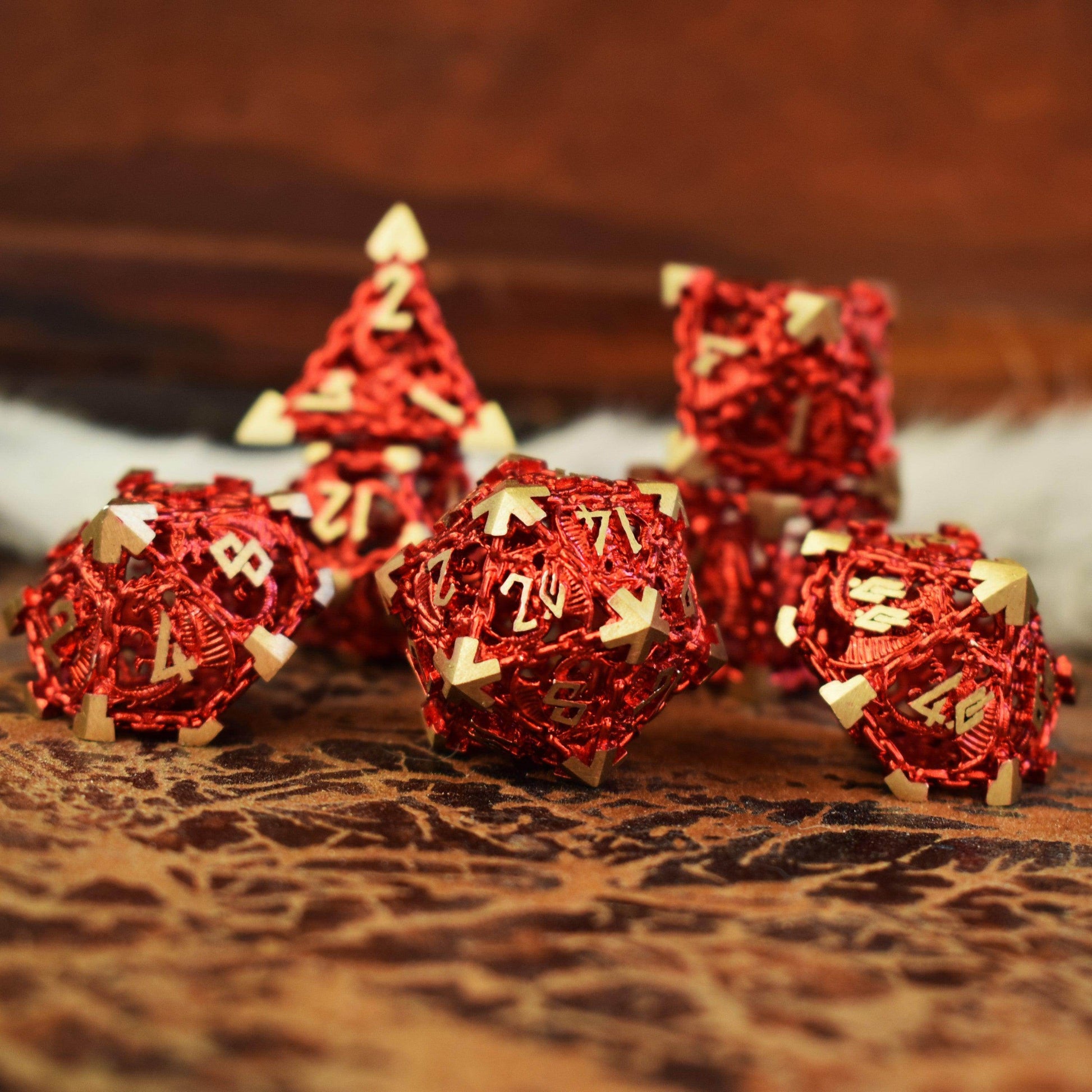 Dragon's Lair Hollow Metal Dice Set - Red - 
