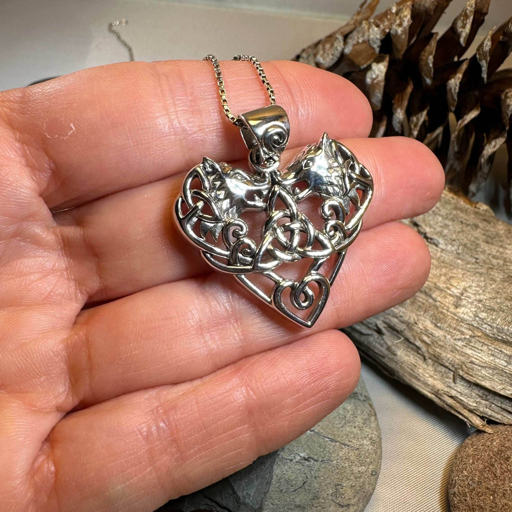 Celtic Wolf Love Necklace - 18