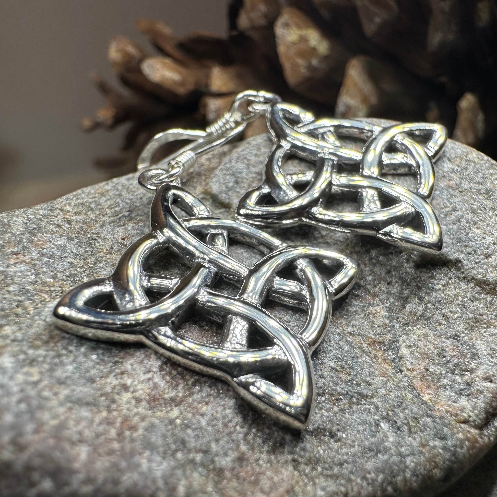 Dynra Celtic Knot Earrings - 