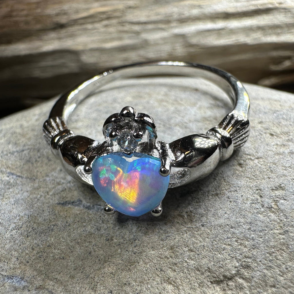 Glynnis Claddagh Ring