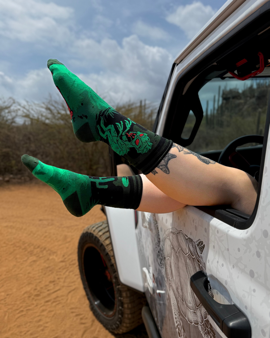 El Chupacabra Crew Socks