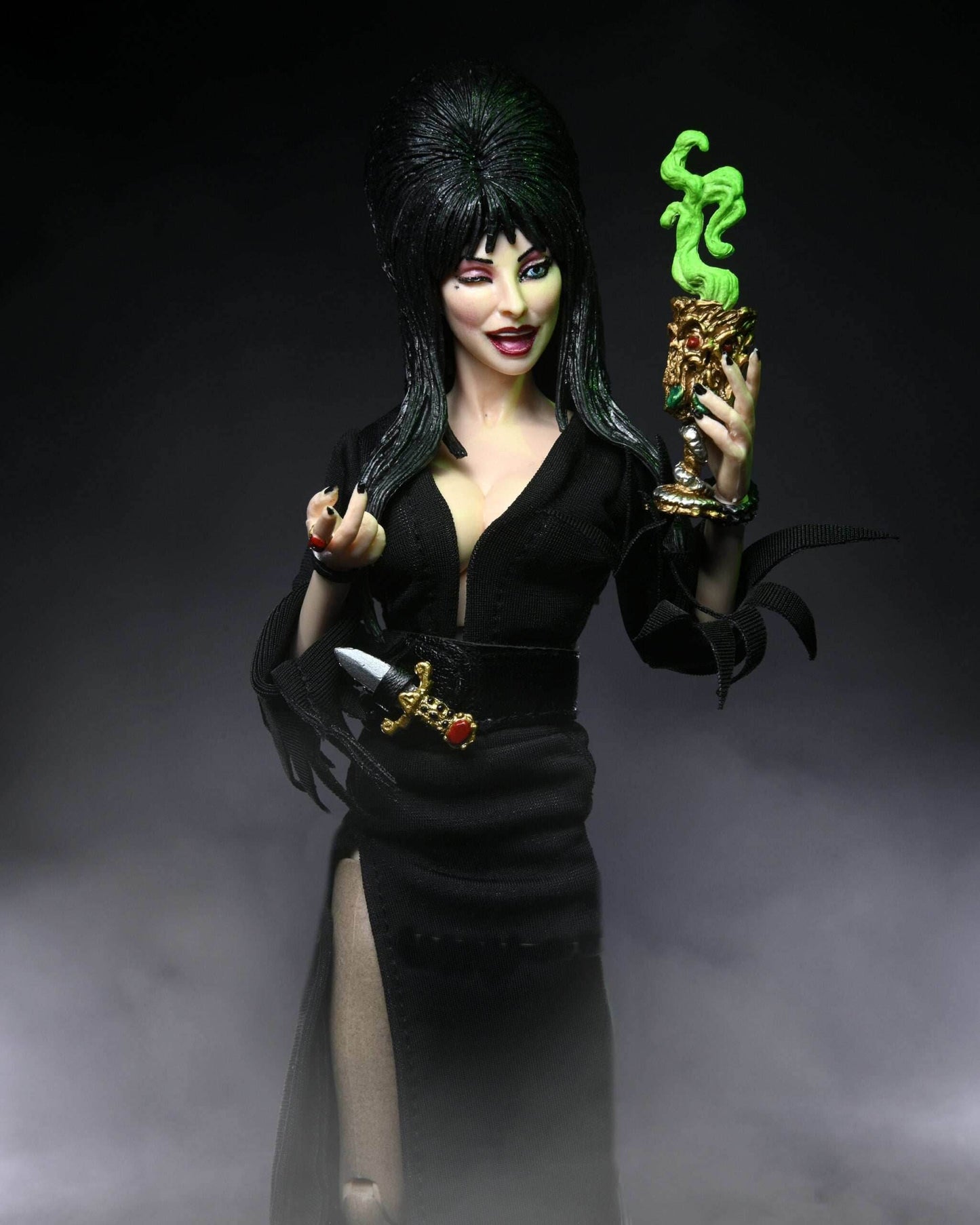 NECA Elvira, Mistress of the Dark – 8? Clothed Action Figure – Elvira - 
