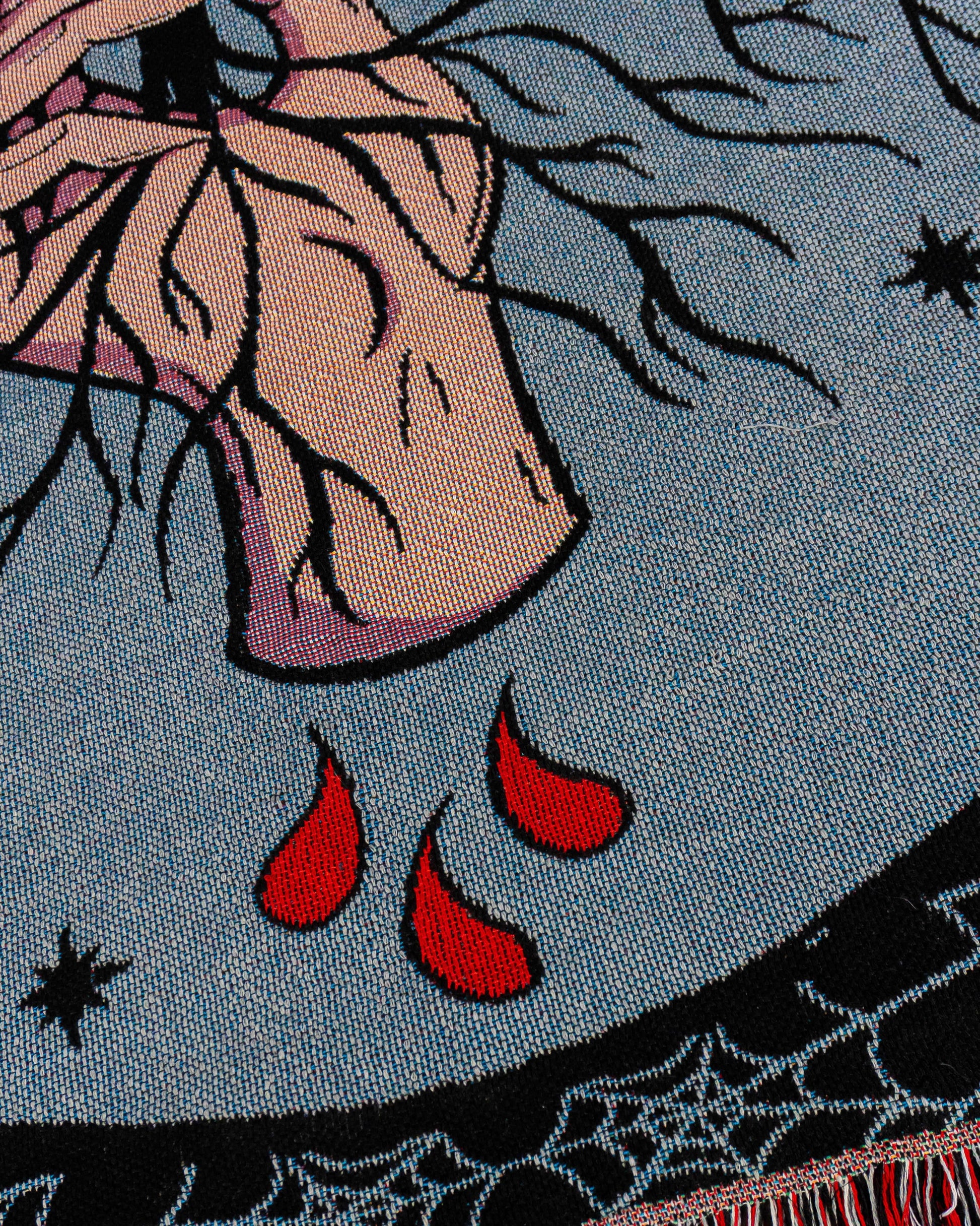 Eternal Bloom Woven Blanket - 