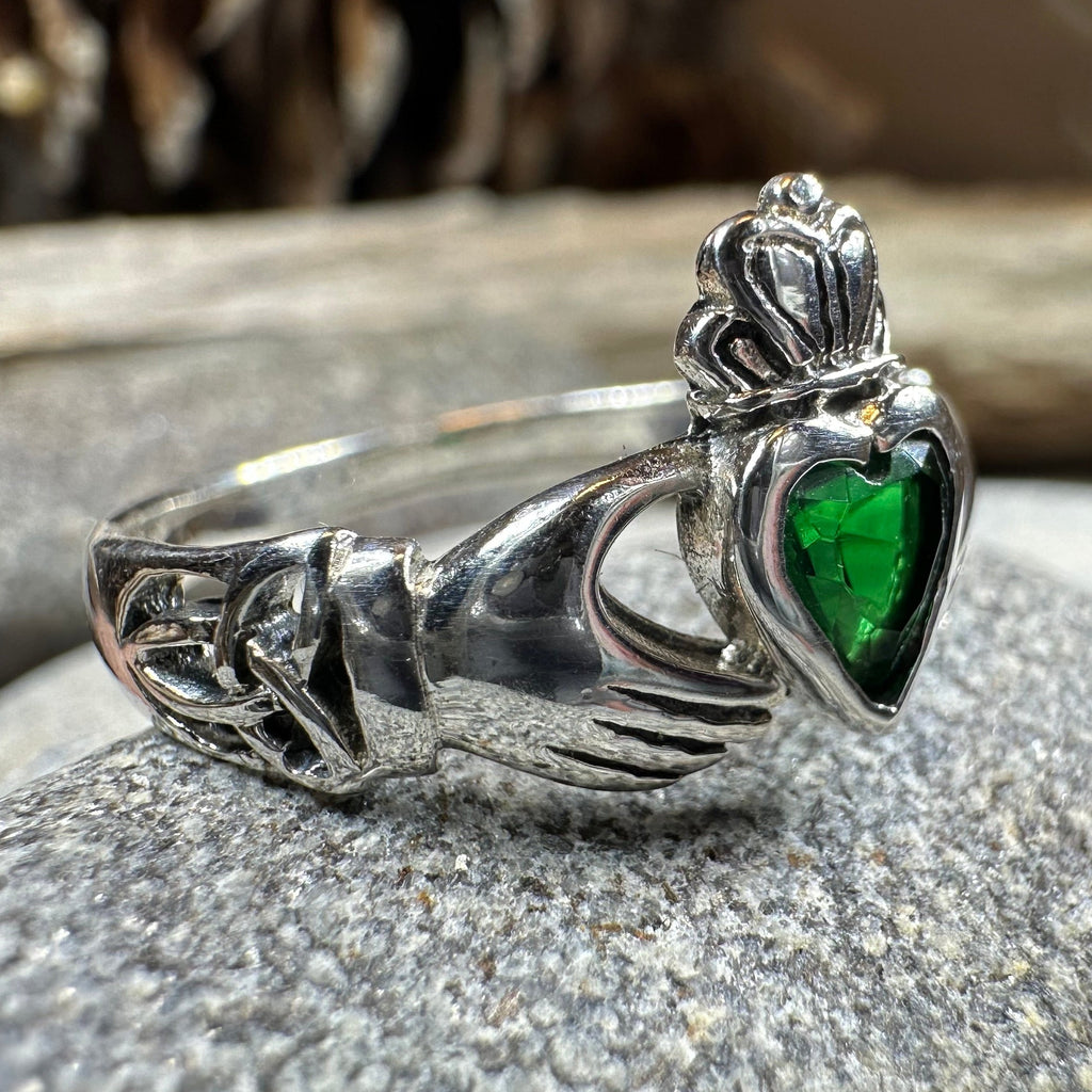 Claddagh Trinity Knot Ring