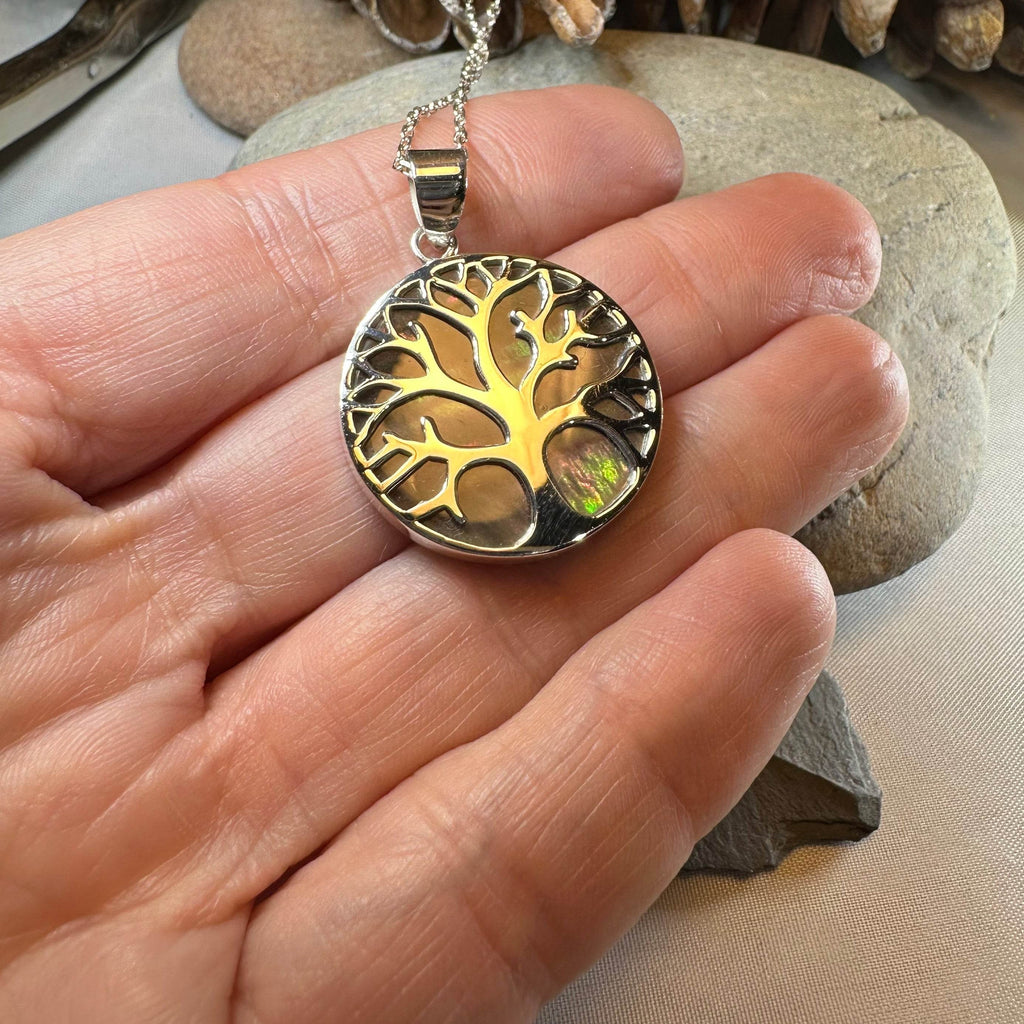 Tree of Life Shell Necklace - Mother of Pearl