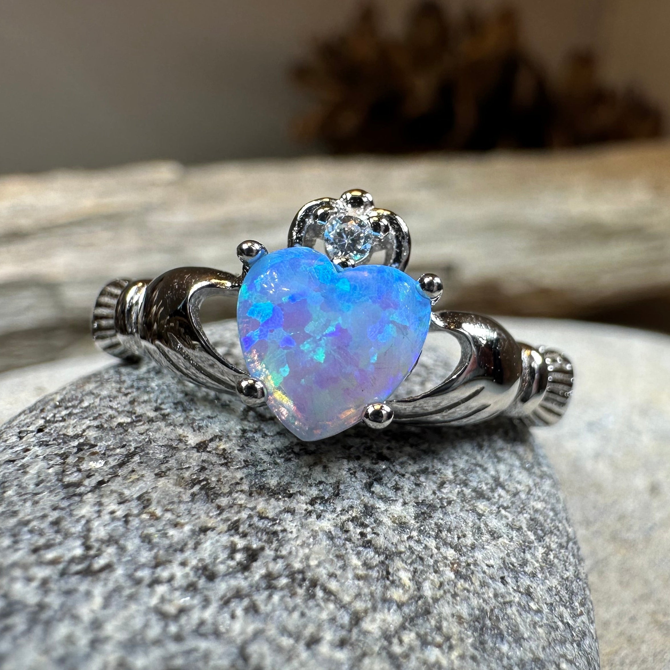 Glynnis Claddagh Ring