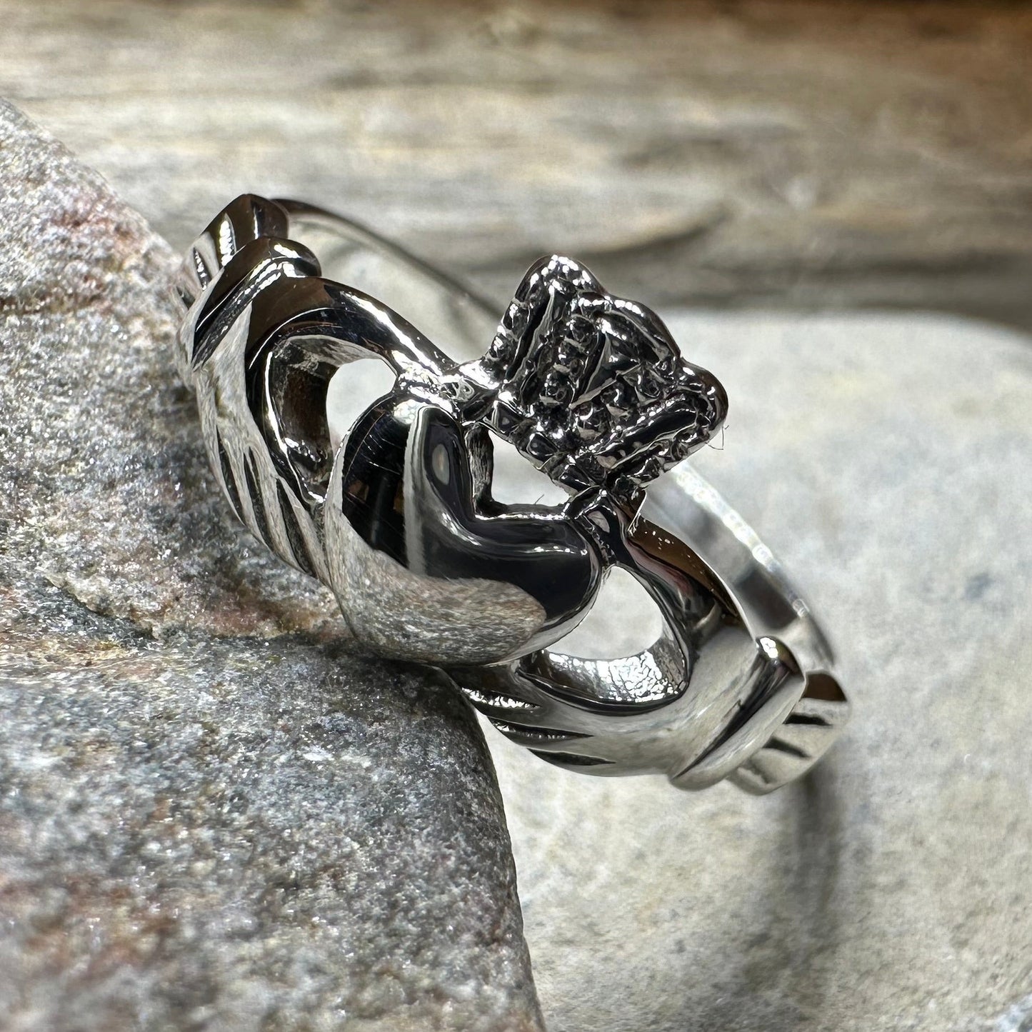 Irish Claddagh Celtic Knot Ring
