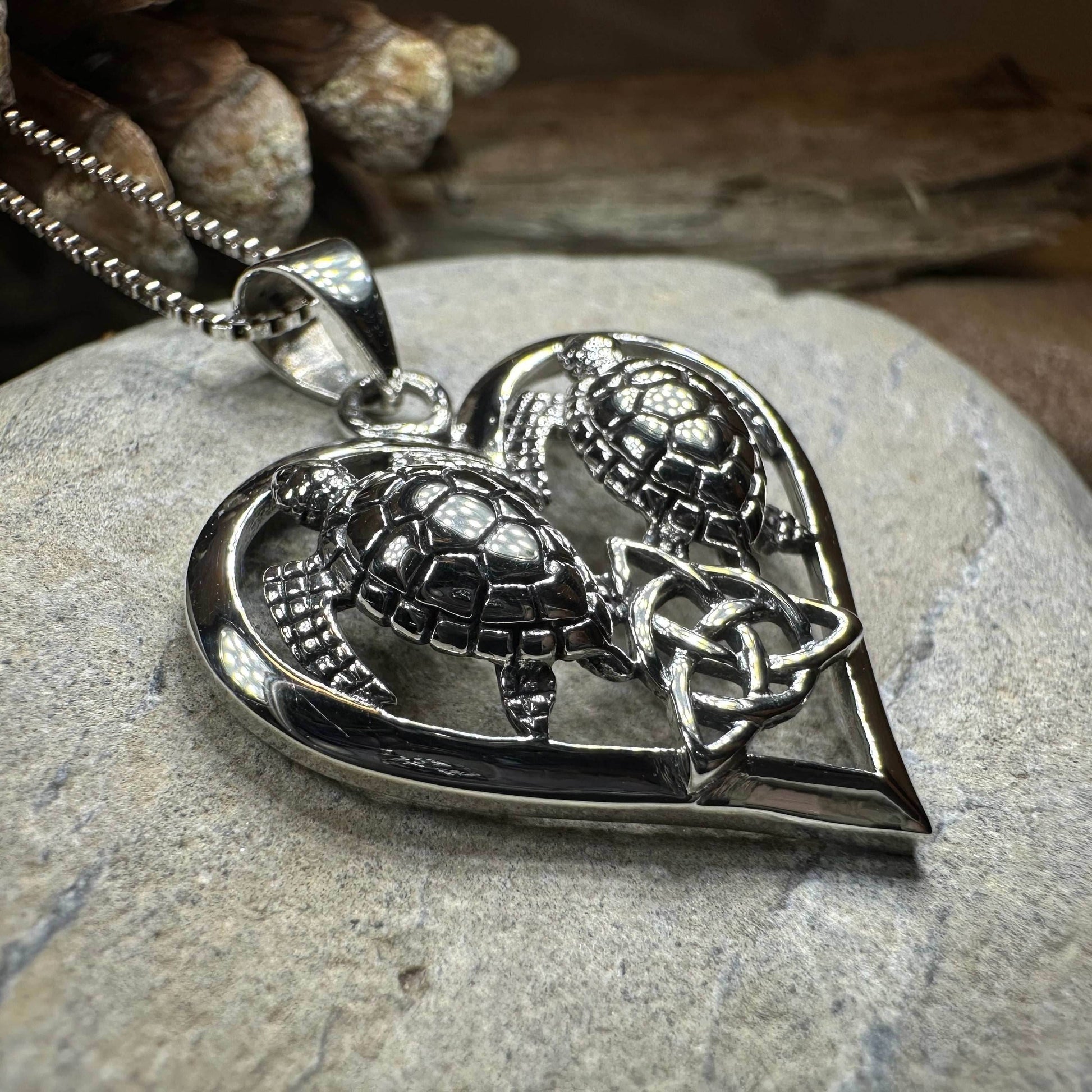 Celtic Turtle Lovers Necklace - 18