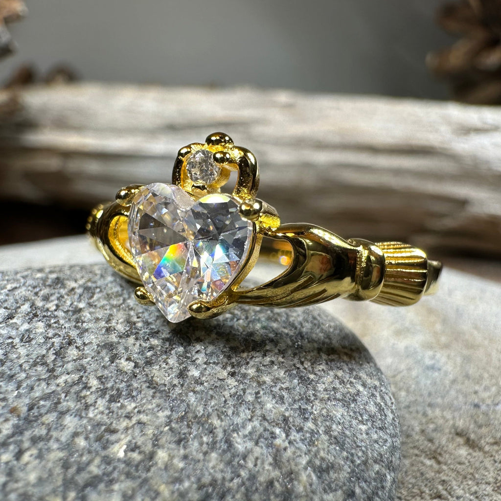 Galway Girl Claddagh Ring