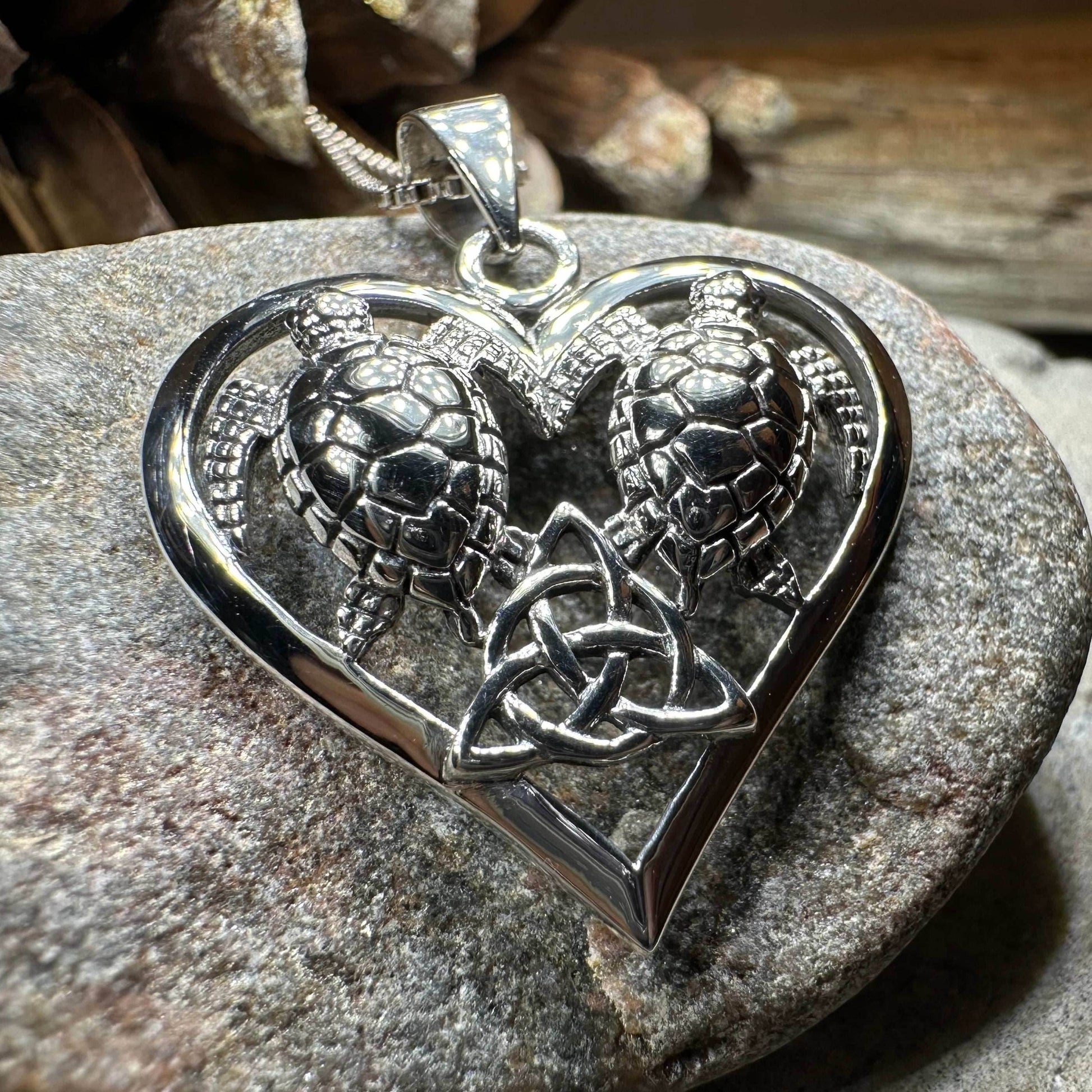 Celtic Turtle Lovers Necklace - 18