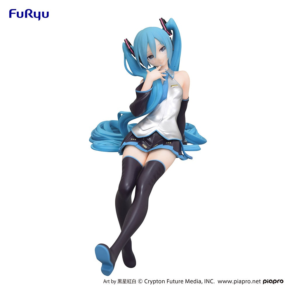 Hatsune Miku Noodle Stopper Figure  Kuroboshi Kouhaku Ver
