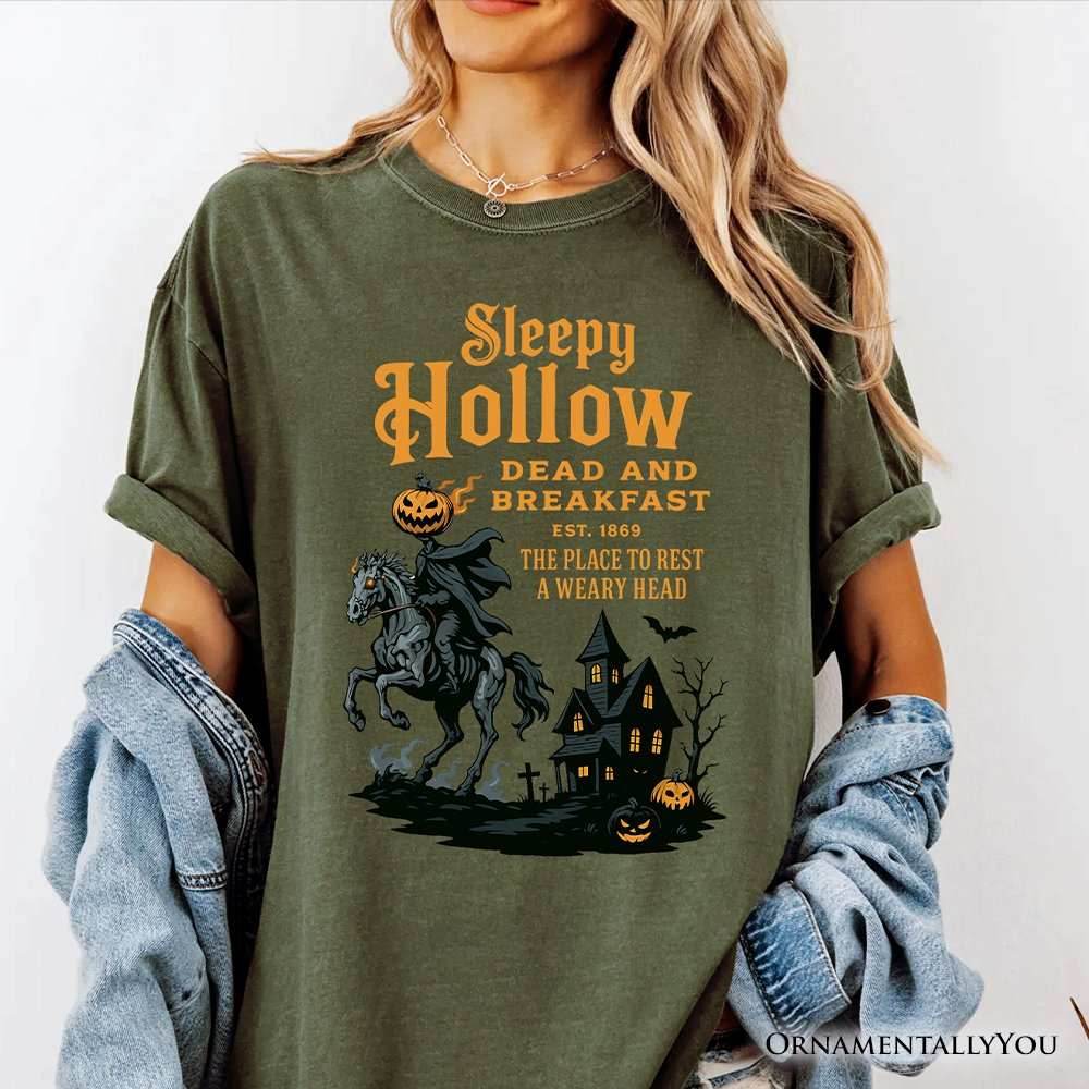 Headless Horseman Sleepy Hollow Halloween T-Shirt, Dead and Breakfast Retro Tee - White / XS