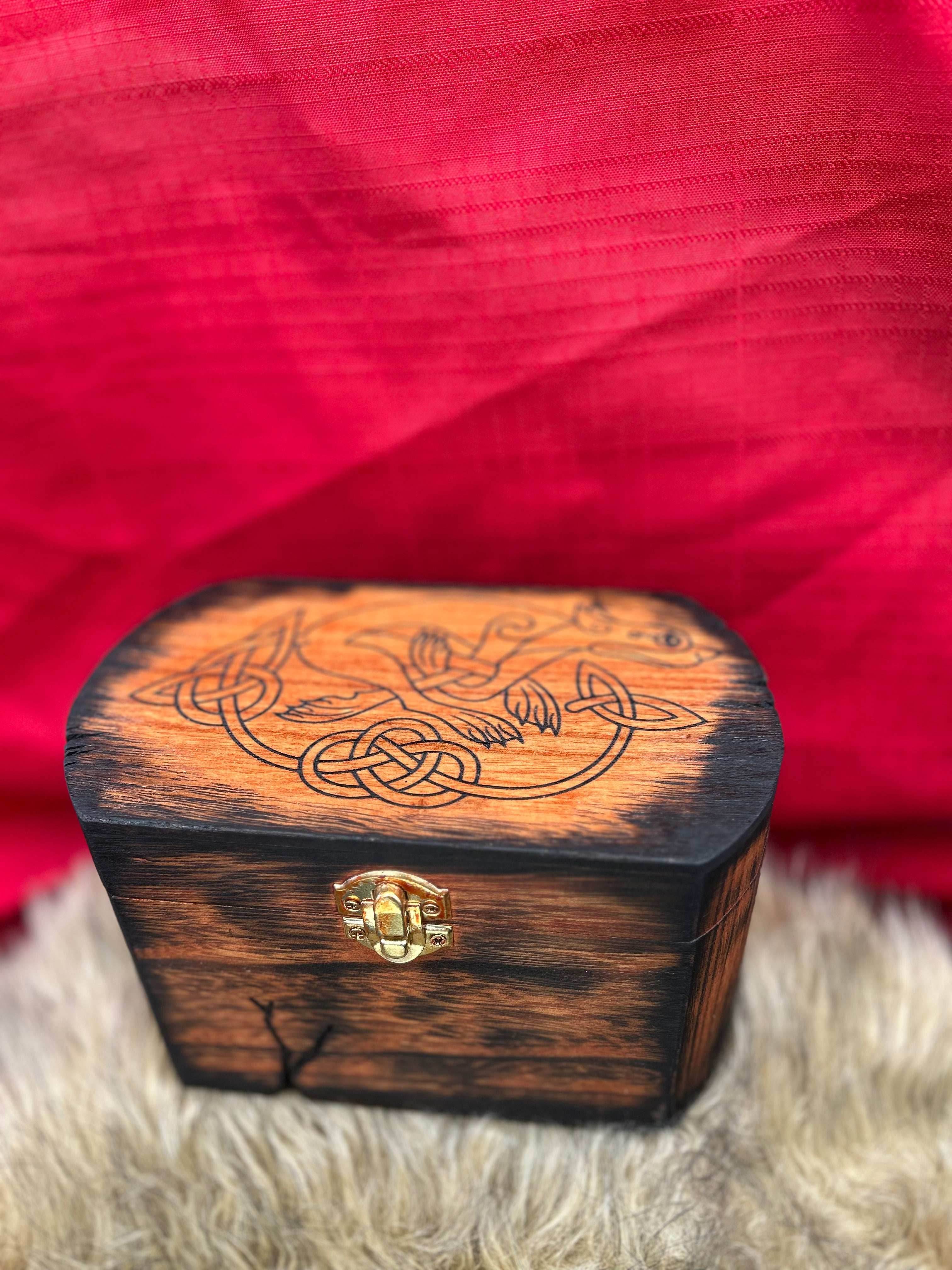 Celtic Hound Knot Box - 