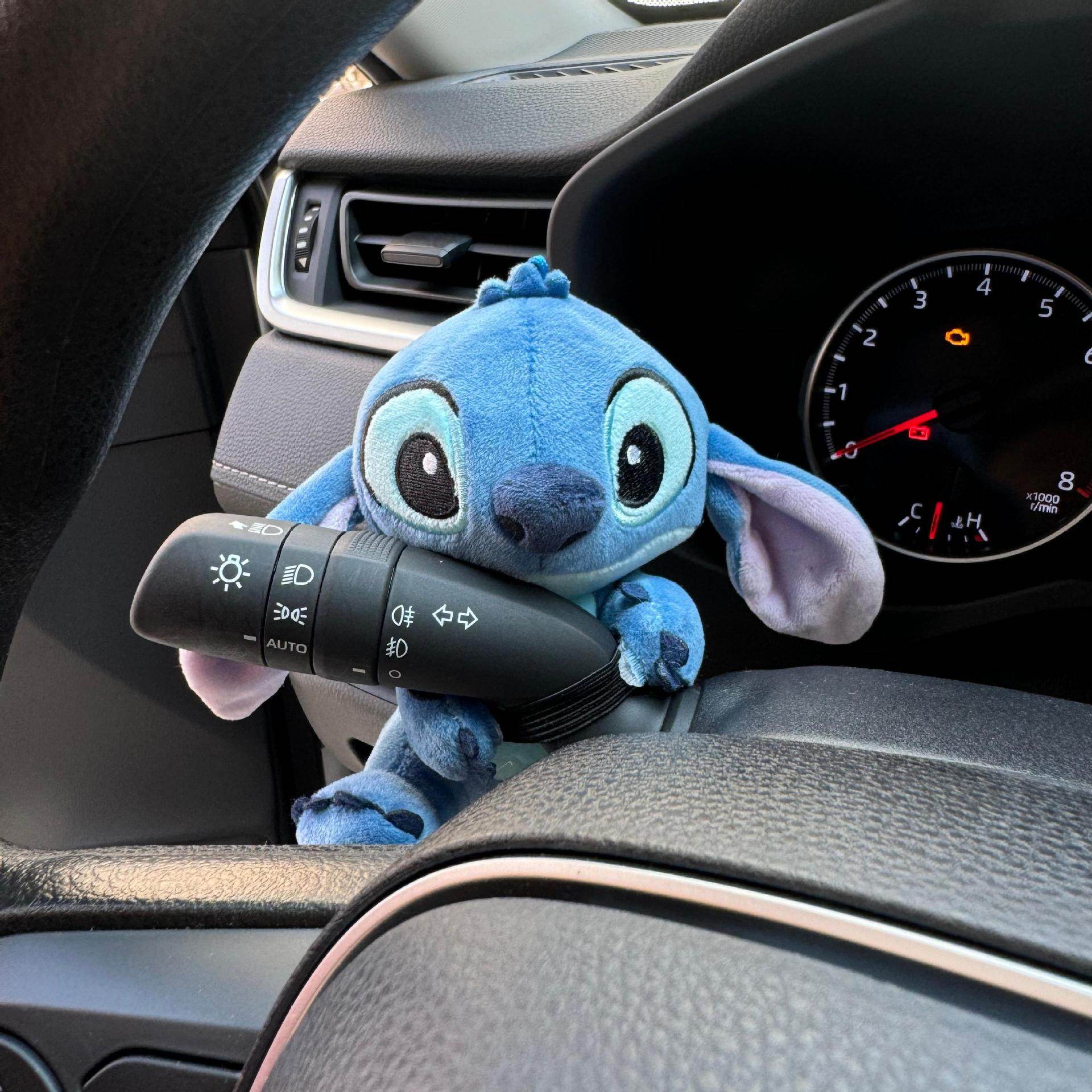 Stilwell's Cute Car Interior Decoration