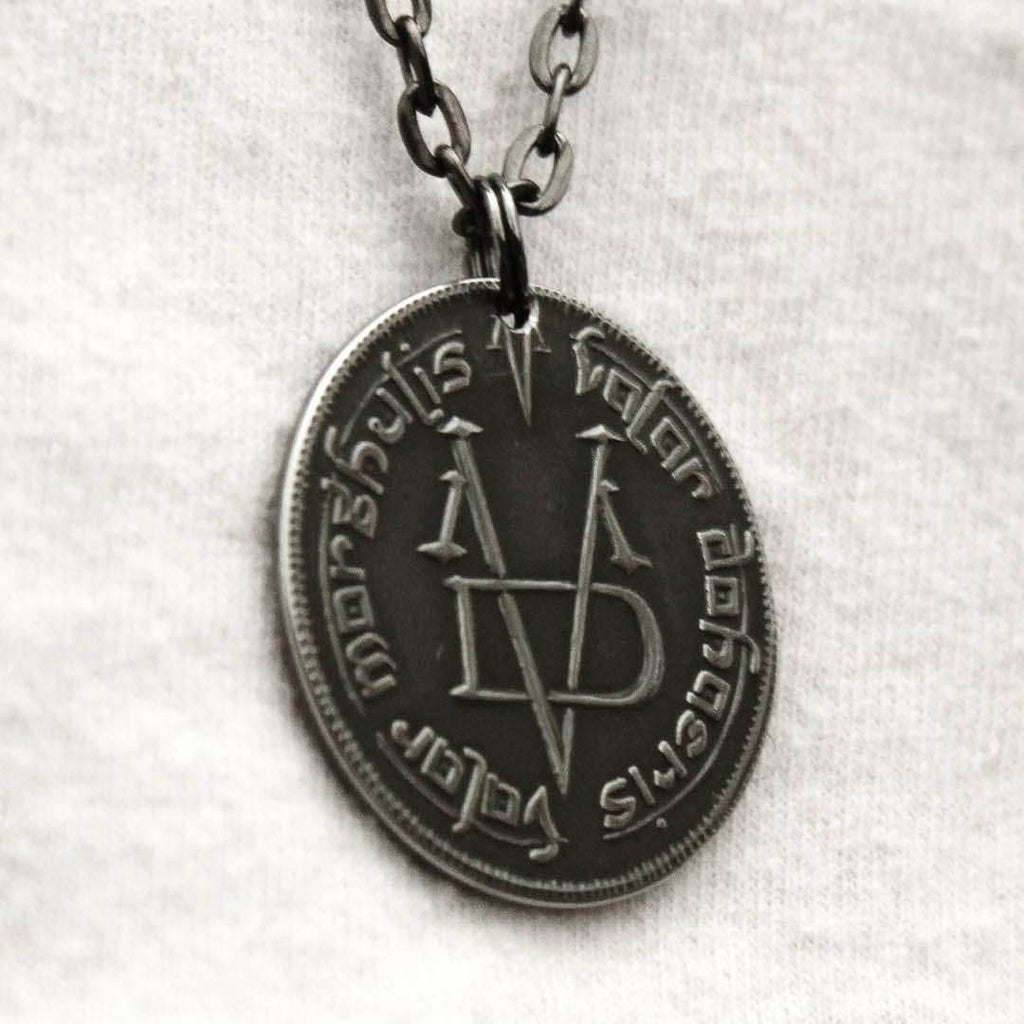 Valar Morghulis Necklace The Faceless Man - 