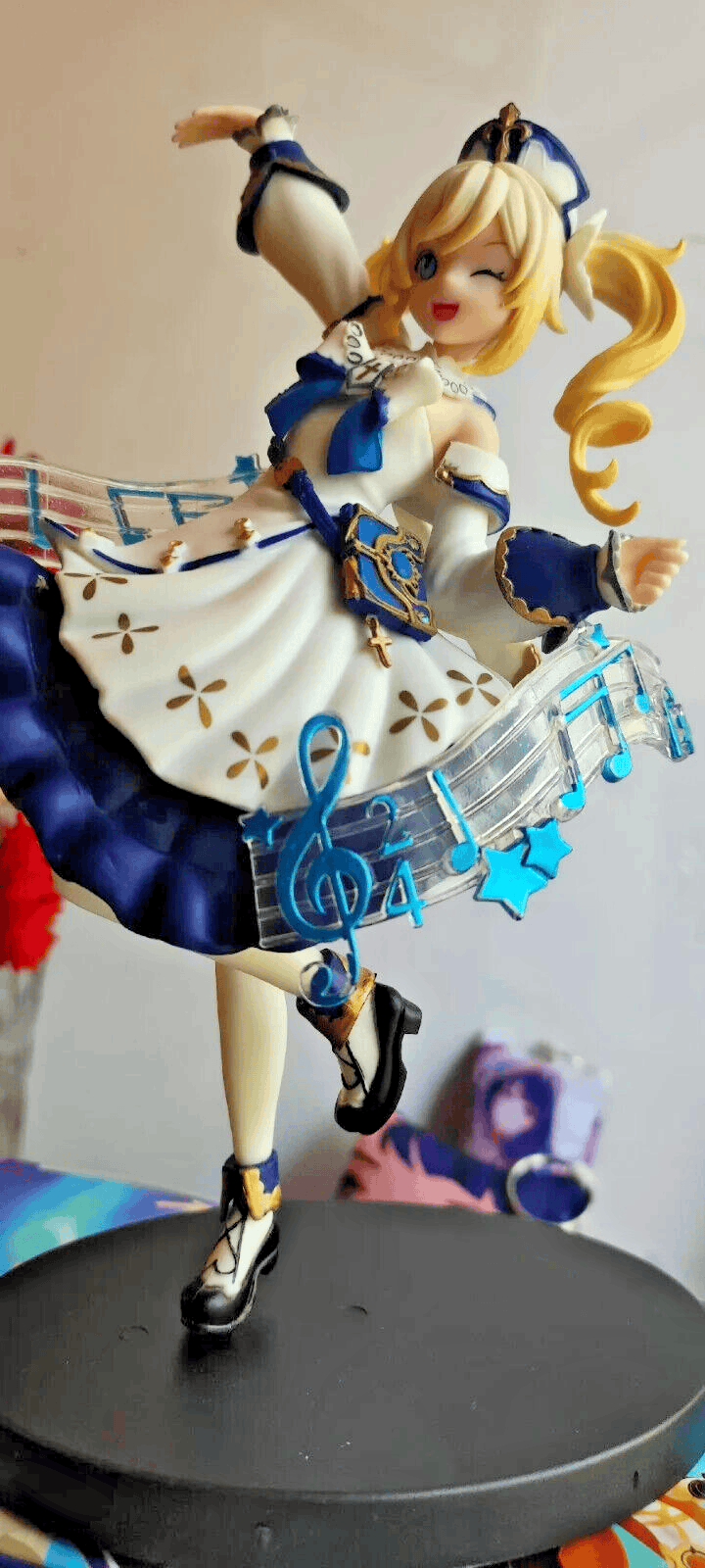 Genshin Impact Barbara Figure, Lumine, Xiangling Traveler Aether Venti