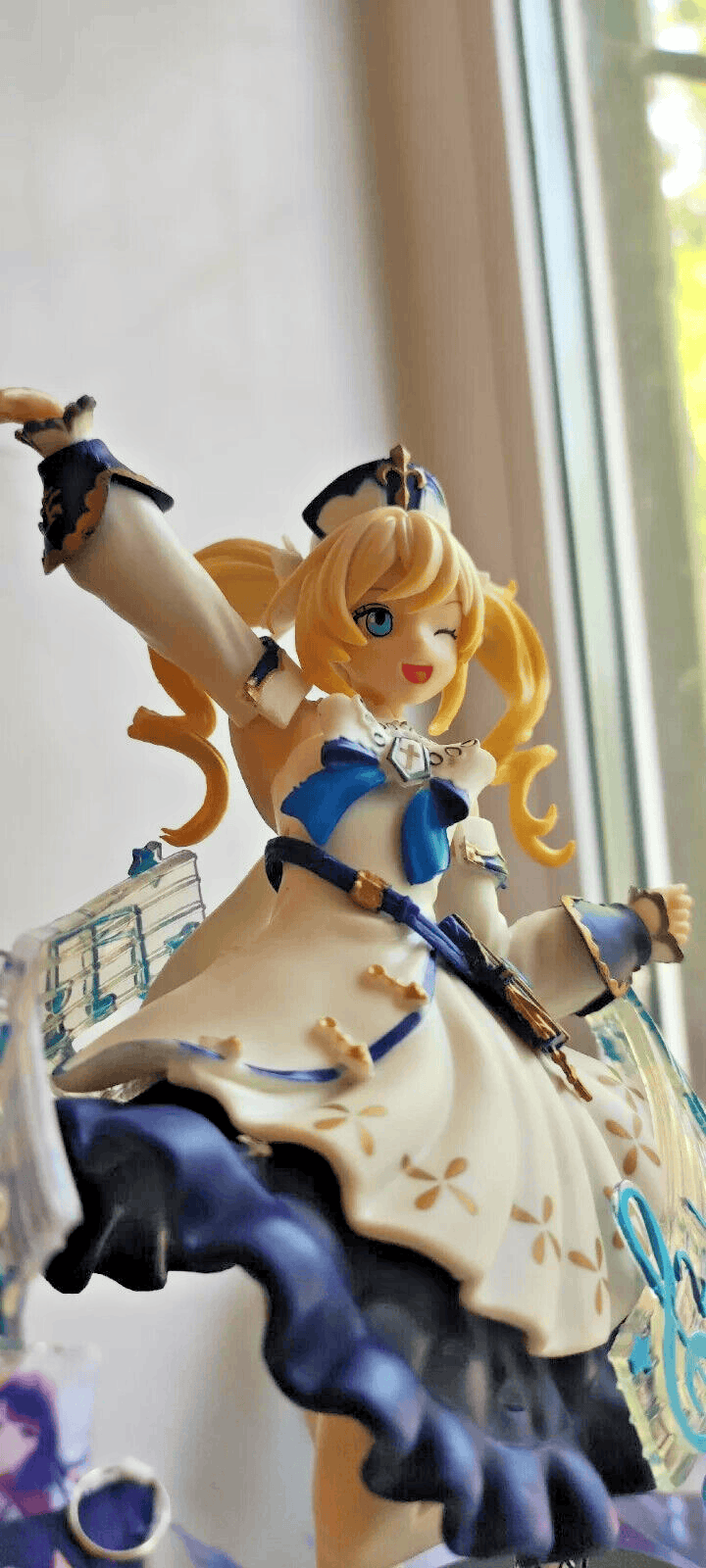 Genshin Impact Barbara Figure, Lumine, Xiangling Traveler Aether Venti