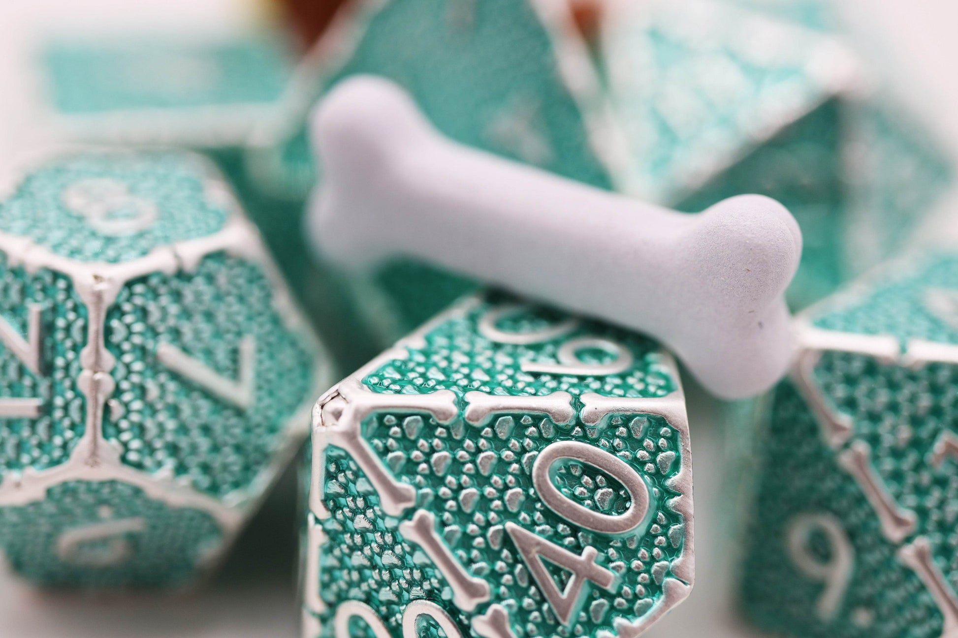 Grassy Paw Prints - Metal RPG Dice Set - 