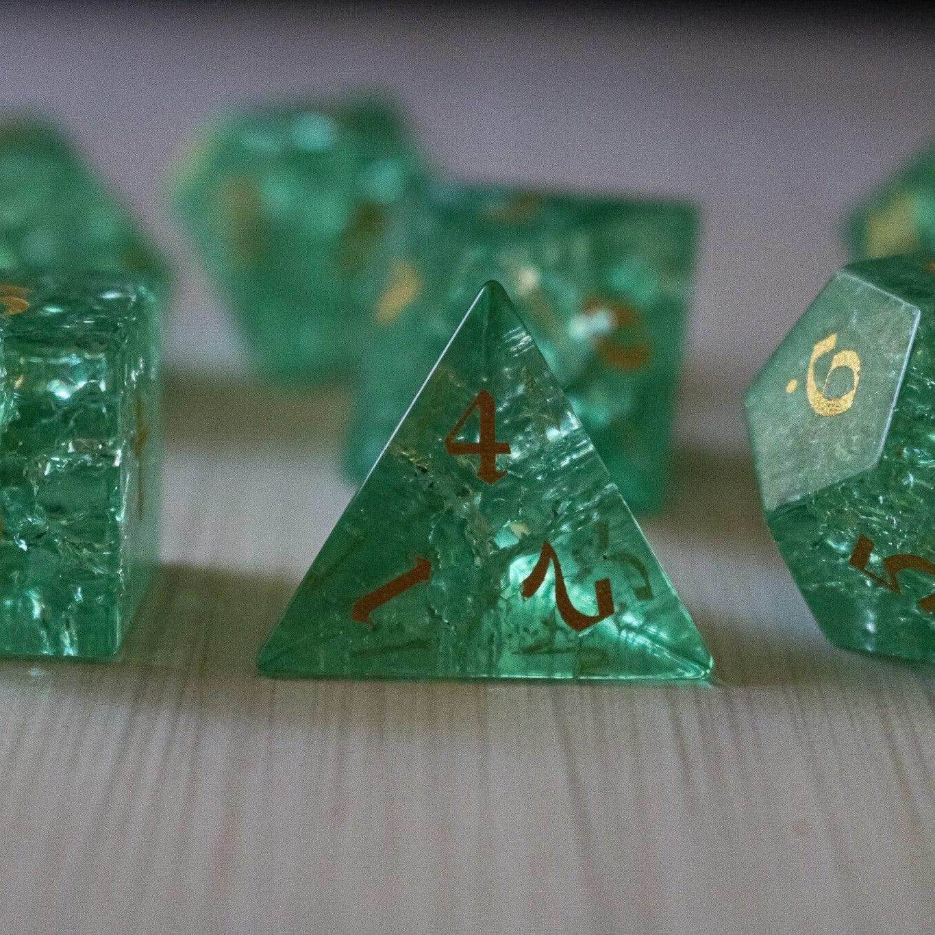 Green Lightning Cracked Glass DND Dice Set - Full Set And Free Dice Box