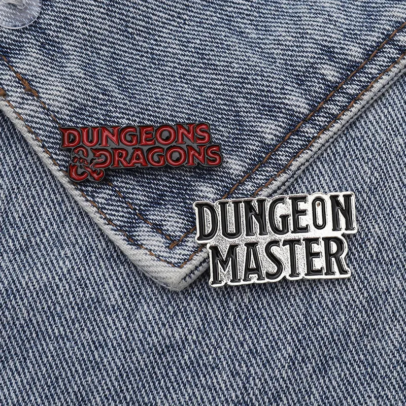 Broche en émail Punk DnD Dungeon Master donjons et Dragons, sac à broche personnalisé pour vêtements, Badges D20, jeu de rôle, bijoux pour Fans