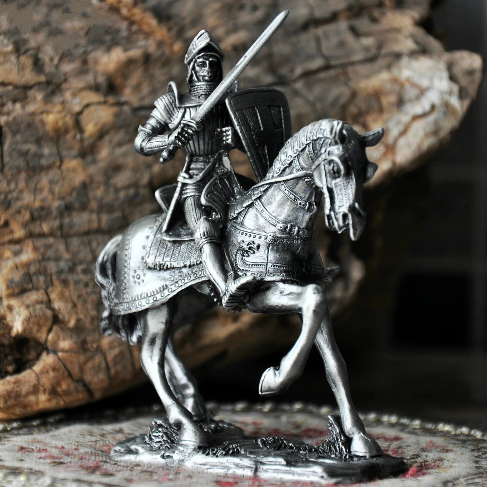 Figurine de chevalier de Temple médiéval nordique classique, Corps Miniature en alliage de Zinc, décoration de maison, accessoires de bureau rétro, nouveaux cadeaux pour hommes 