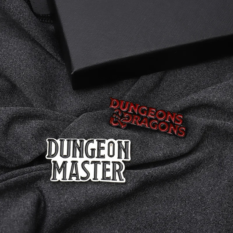 Broche en émail Punk DnD Dungeon Master donjons et Dragons, sac à broche personnalisé pour vêtements, Badges D20, jeu de rôle, bijoux pour Fans