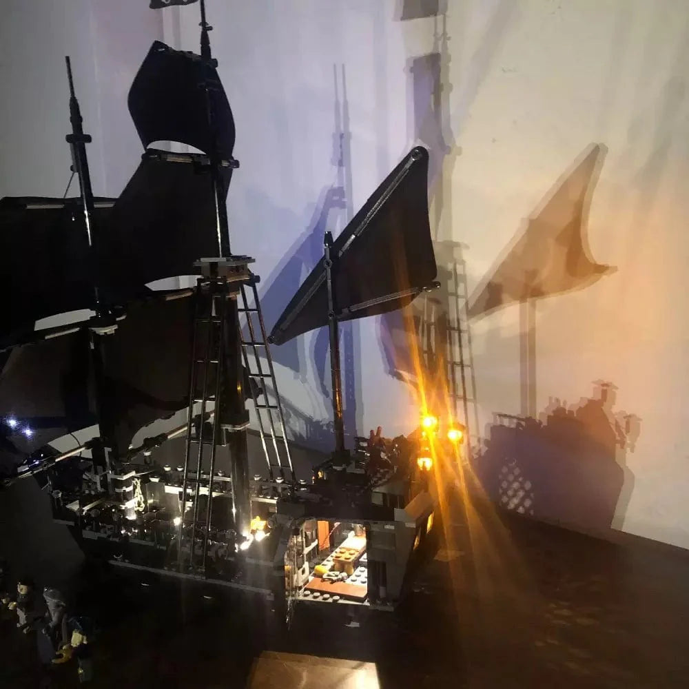 LEGO The Black Pearl #4184 Light Kit (Old Version)