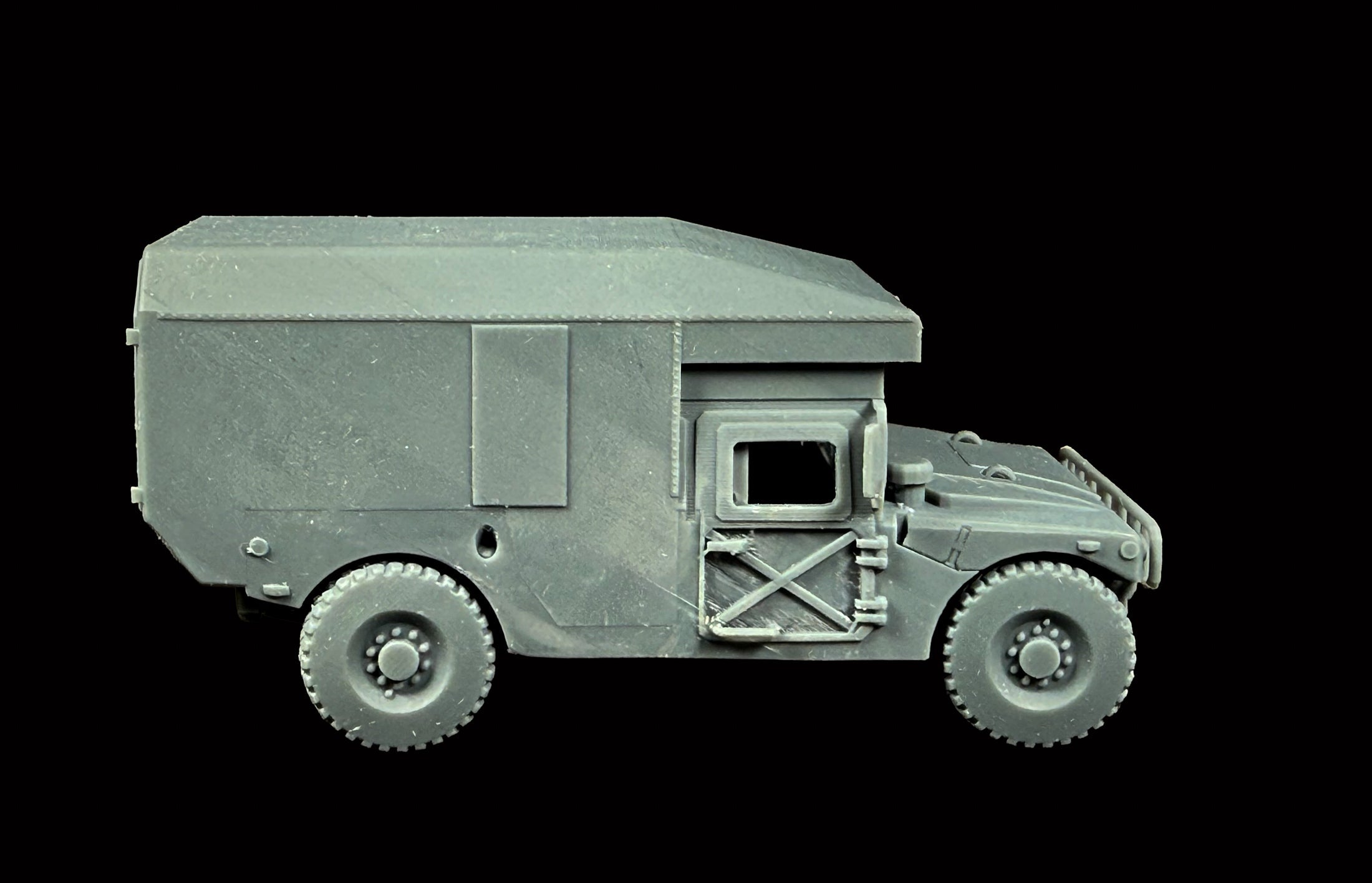 M997A2 HMMWV Ambulance (28mm)