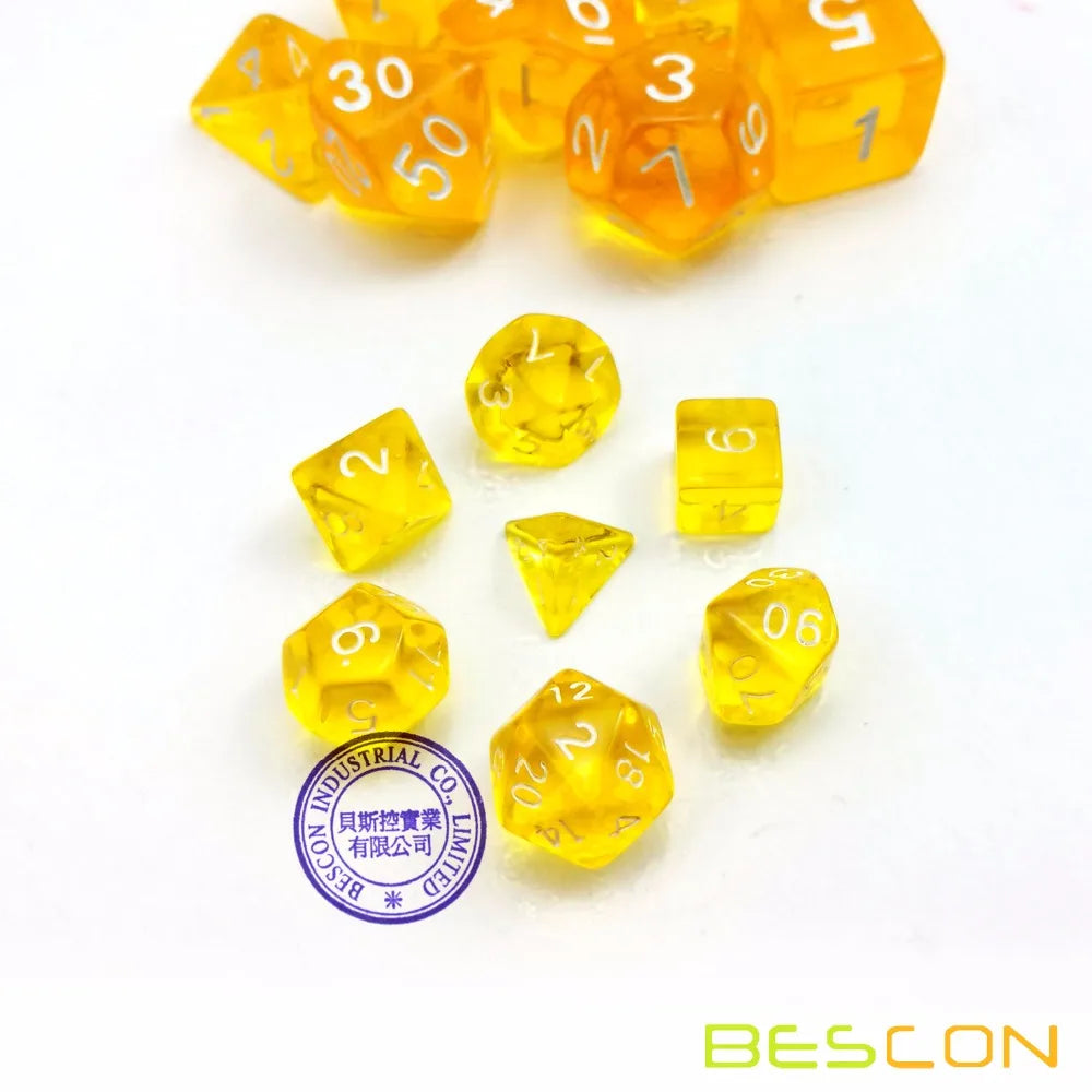 Bescon Mini jeu de dés RPG polyédriques translucides 10MM, petit jeu de dés de jeu de rôle RPG D4-D20 en tube, jaune Transparent
