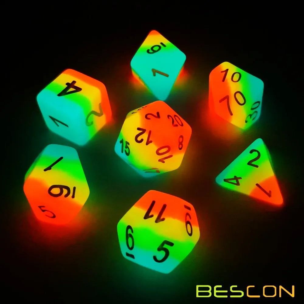 Bescon Fantasy Rainbow-dados poliédricos brillantes, juego de 7 Uds., caramelo de medianoche, juego de dados RPG luminosos que brillan en la oscuridad, dados de juego DND novedosos