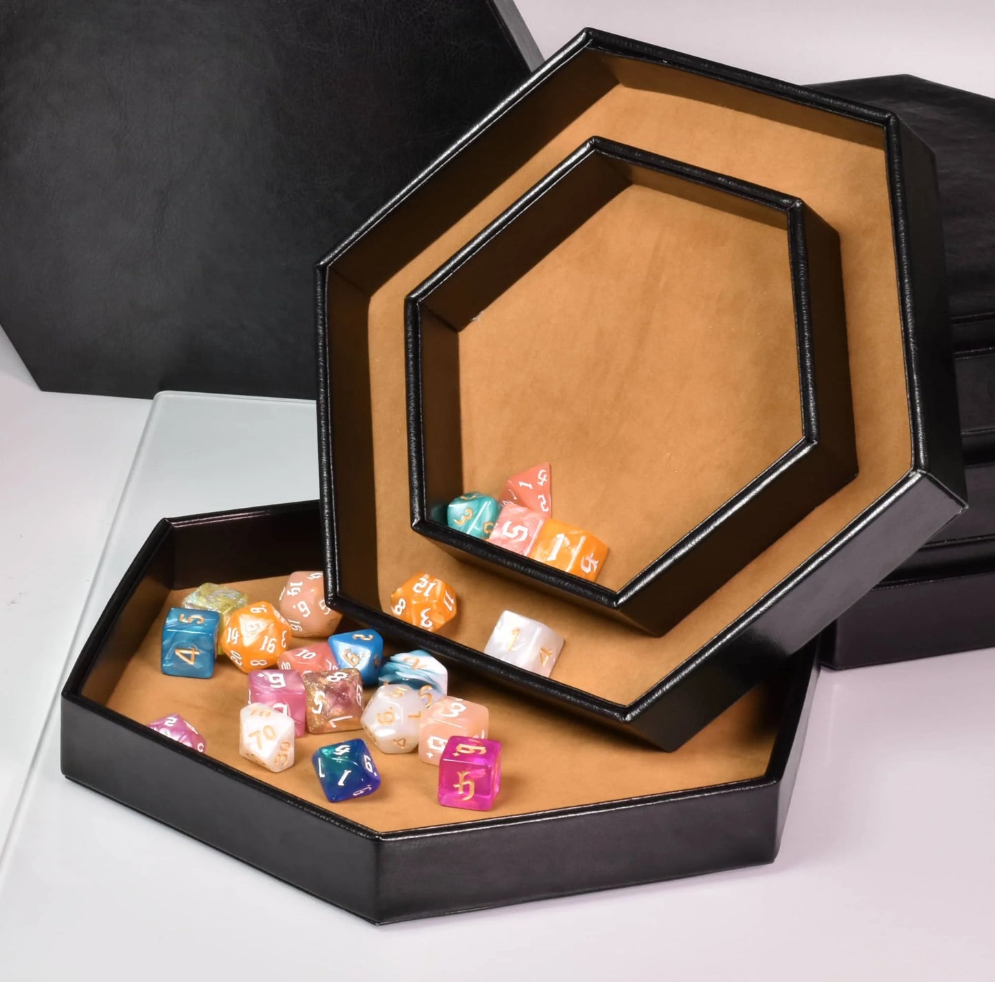 2 in 1 D&D Dice Tray & Dice Box Dice Case Hexagon Dice Rolling Tray Dice Holder PU Leather for Dice Games RPG Table Games