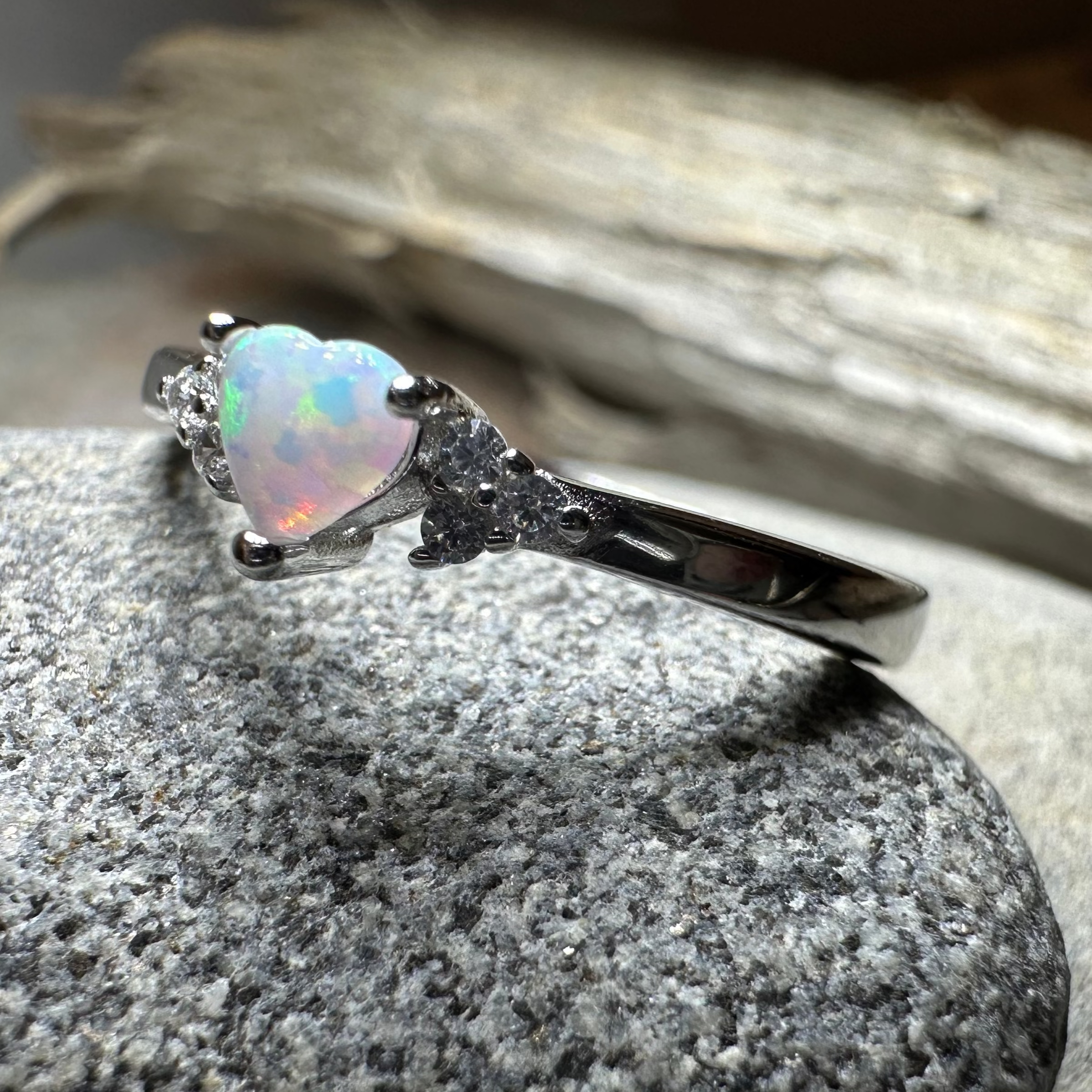Celtic Heart Hands Ring