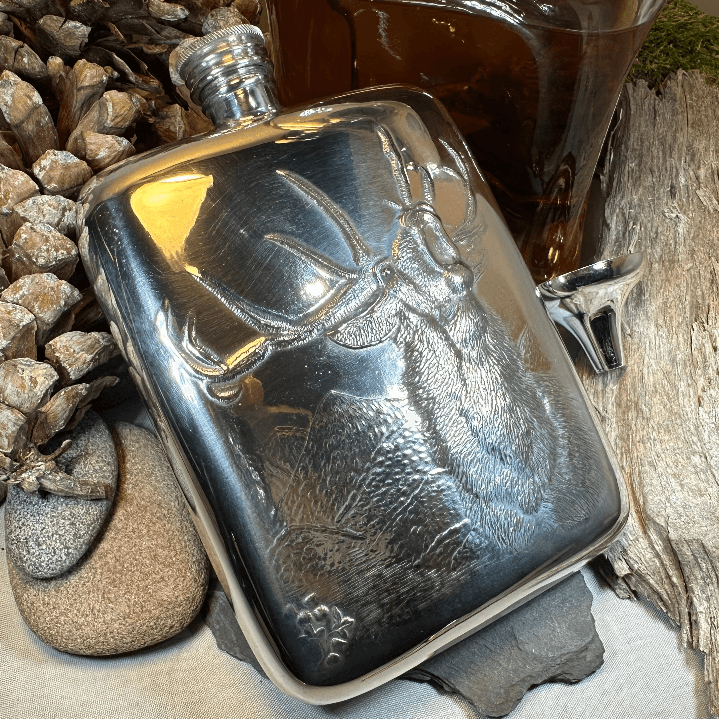 Roaring Stag Pewter Hip Flask - 
