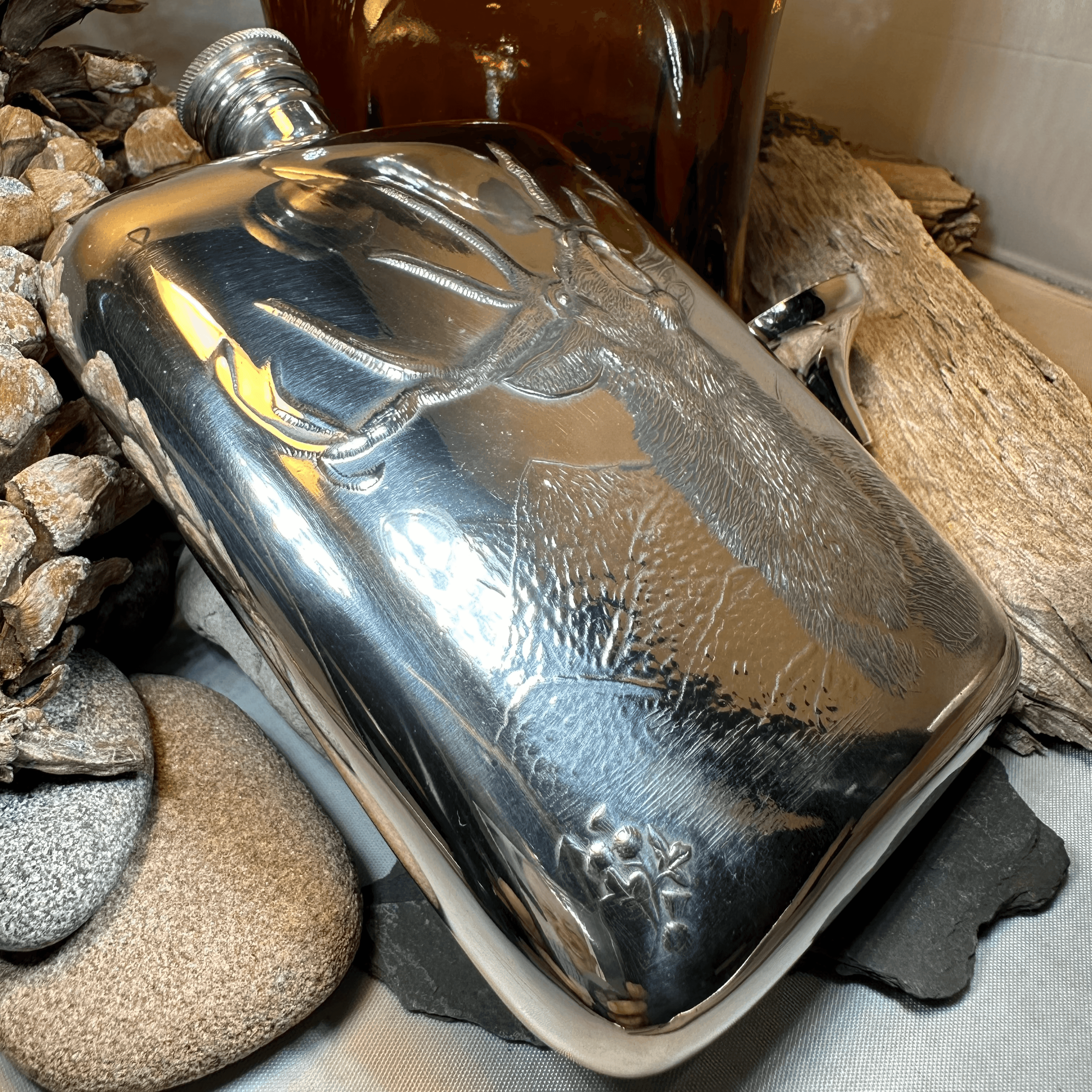 Roaring Stag Pewter Hip Flask - 