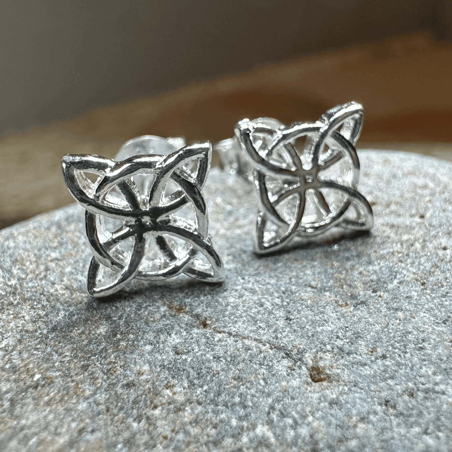 Trinity Knot Post Earrings - 