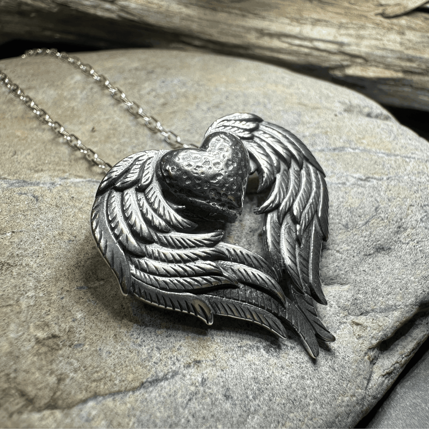 Seraphina Angel Wings Necklace - 18