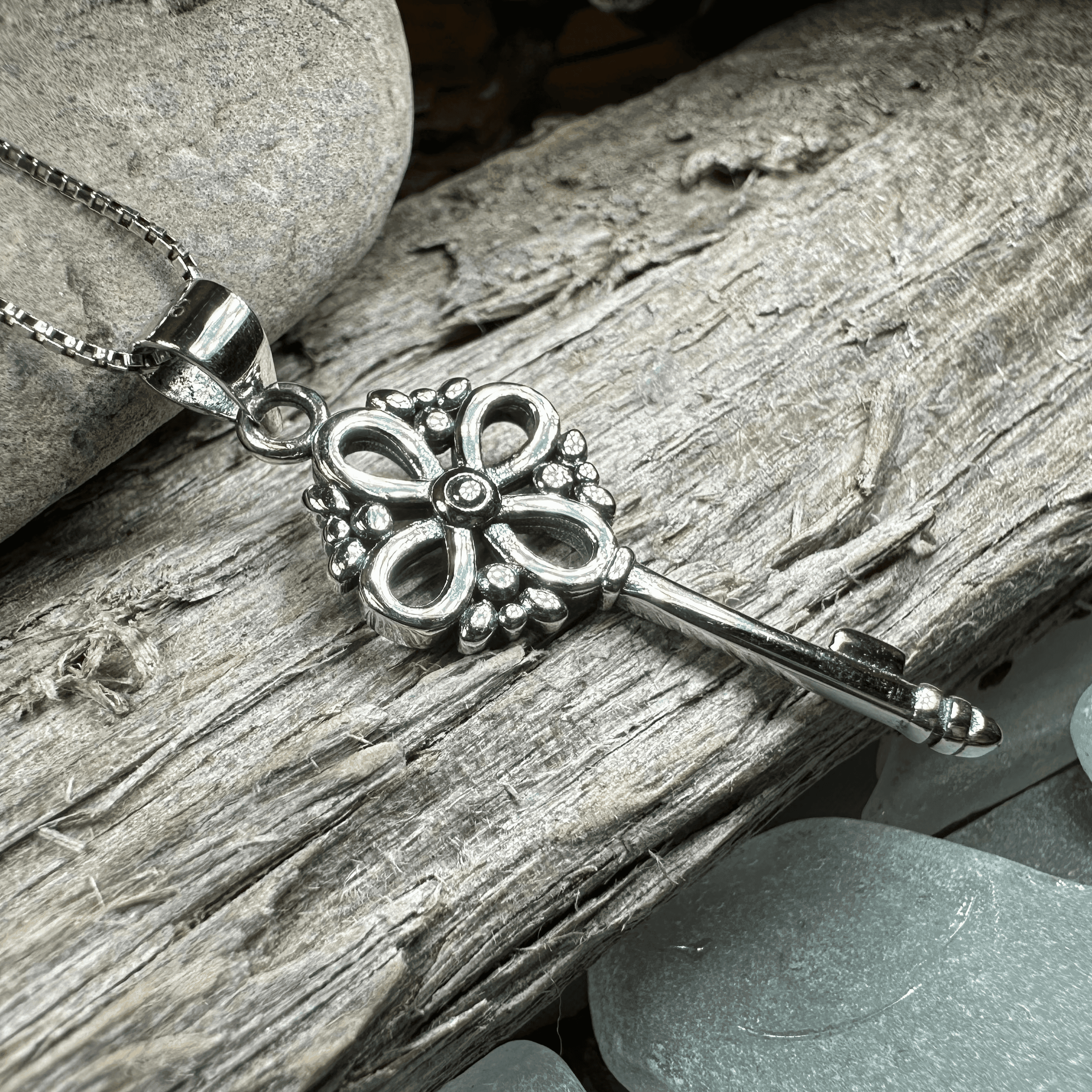 Adele Celtic Key Necklace - 18