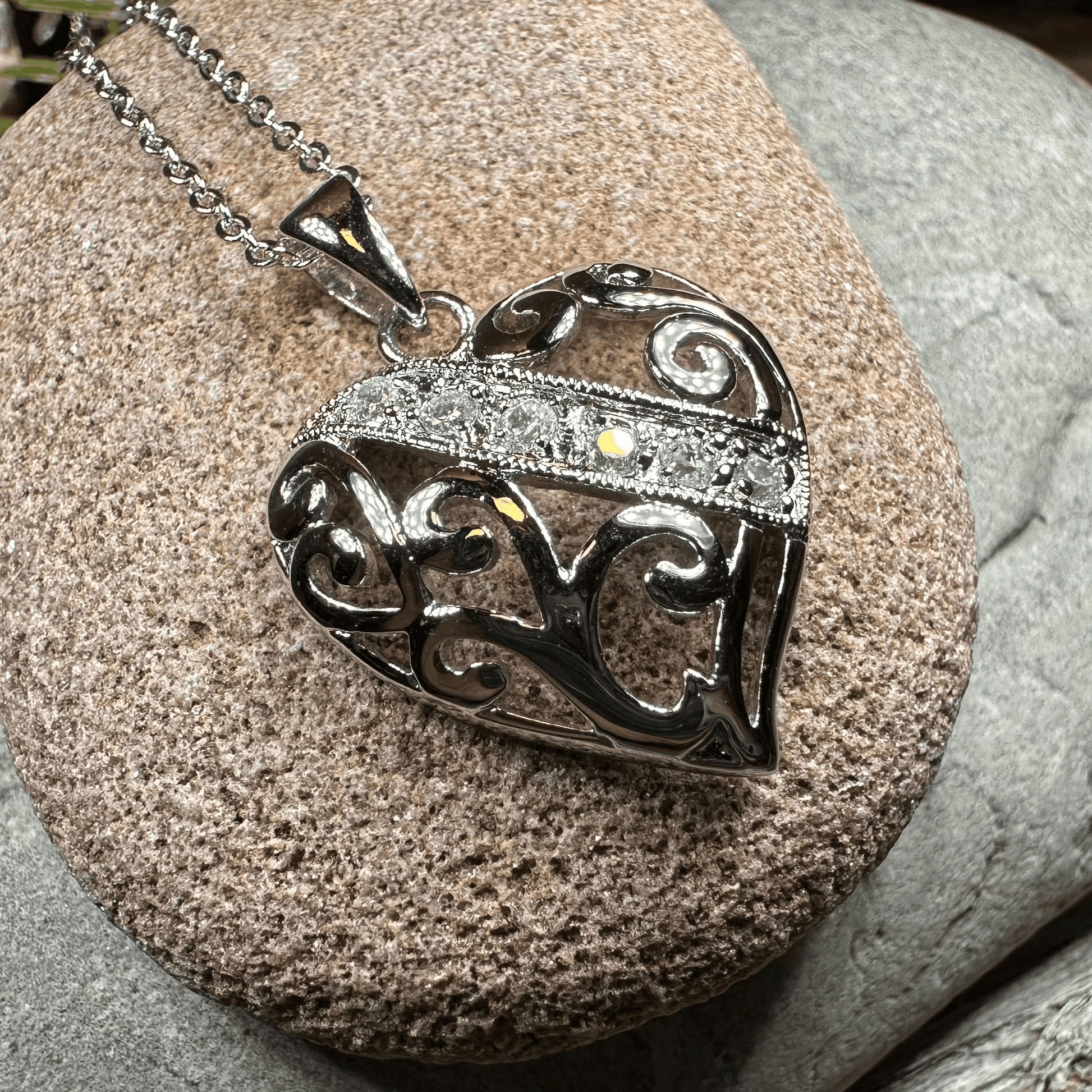 Sweet Heart Necklace - 