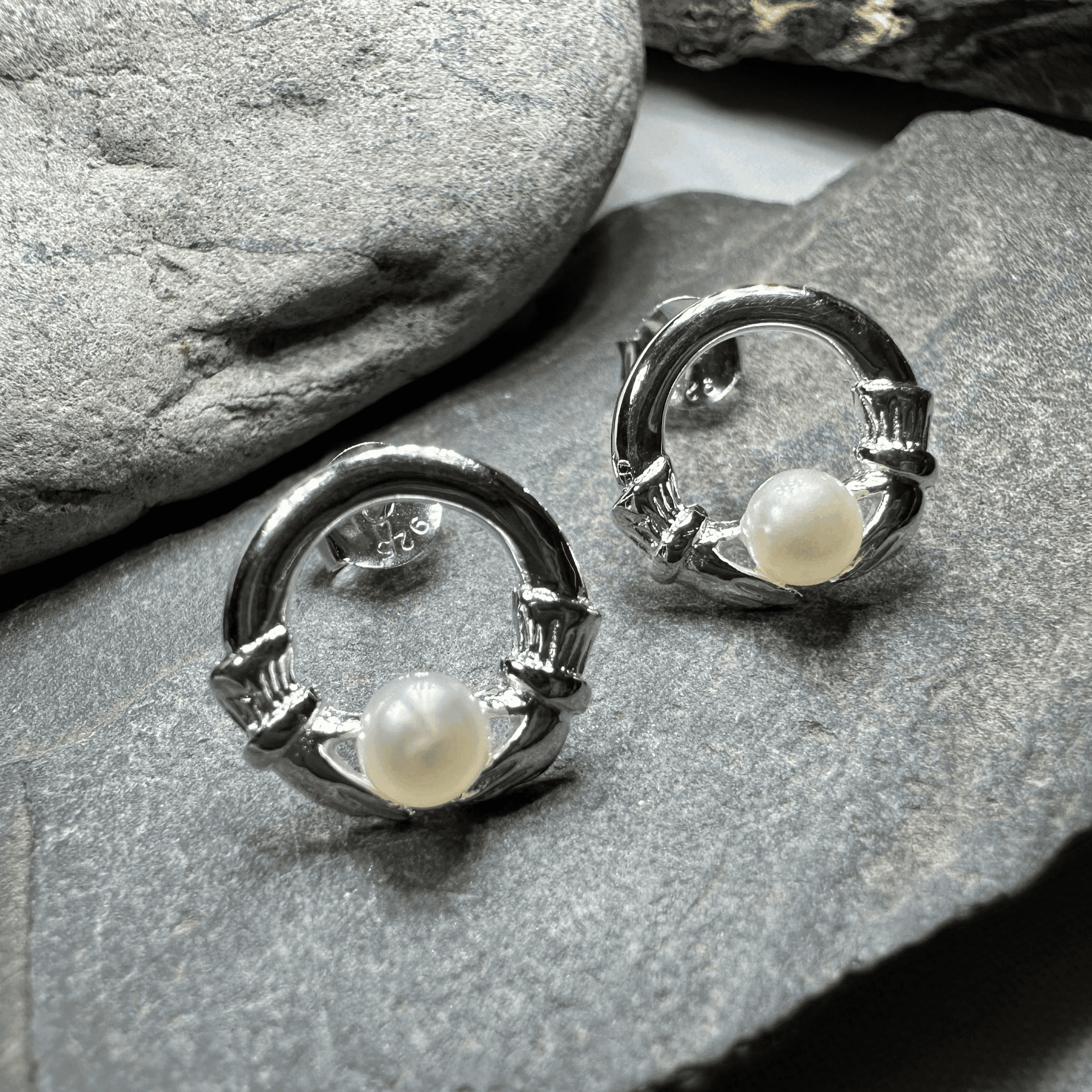Straffan Claddagh Stud Earrings - 