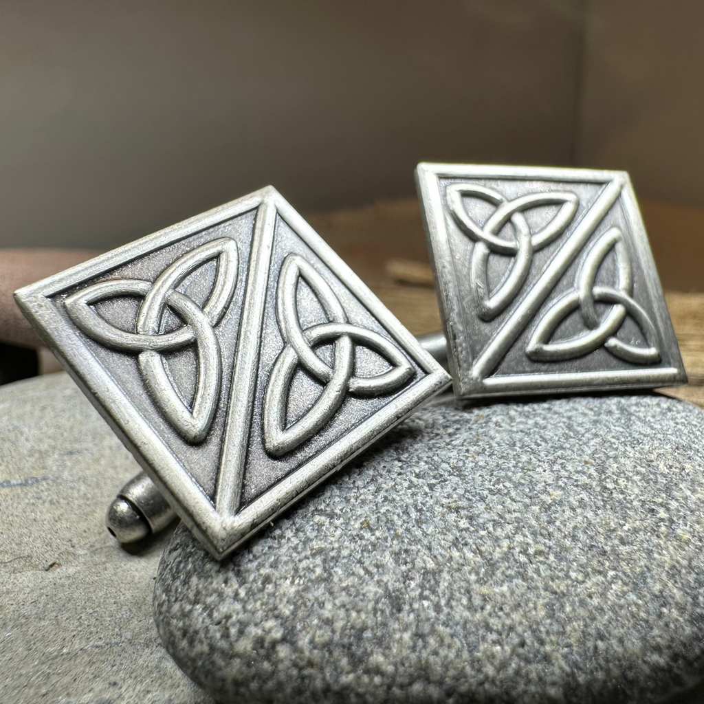 Trinity Knot Cuff Links