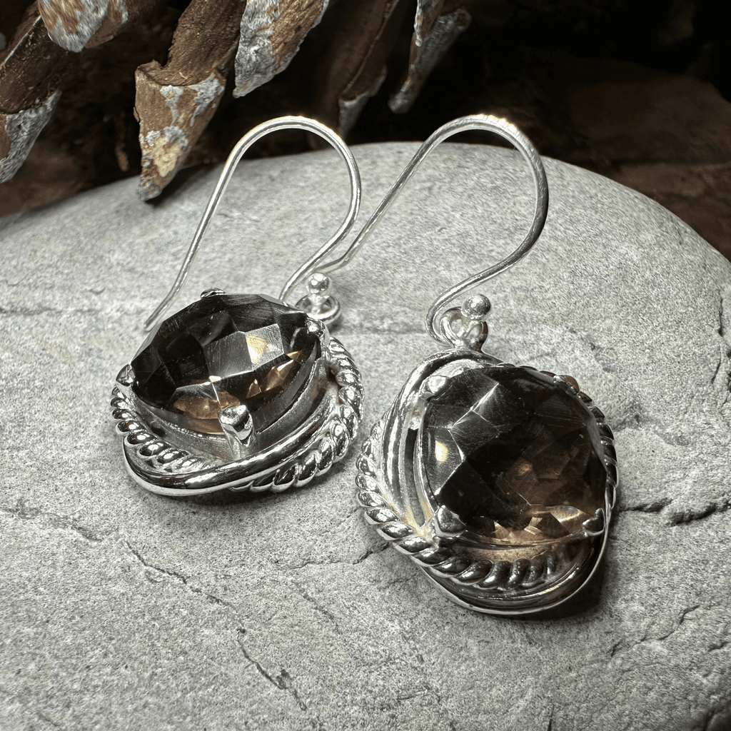 Foraoise Celtic Knot Earrings - 