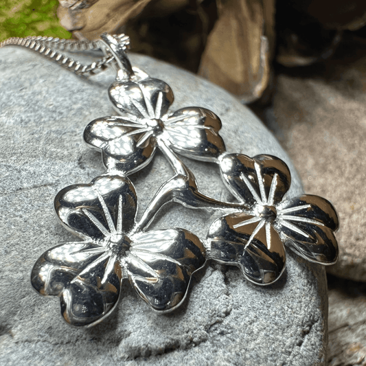 Triple Shamrock Necklace - 18