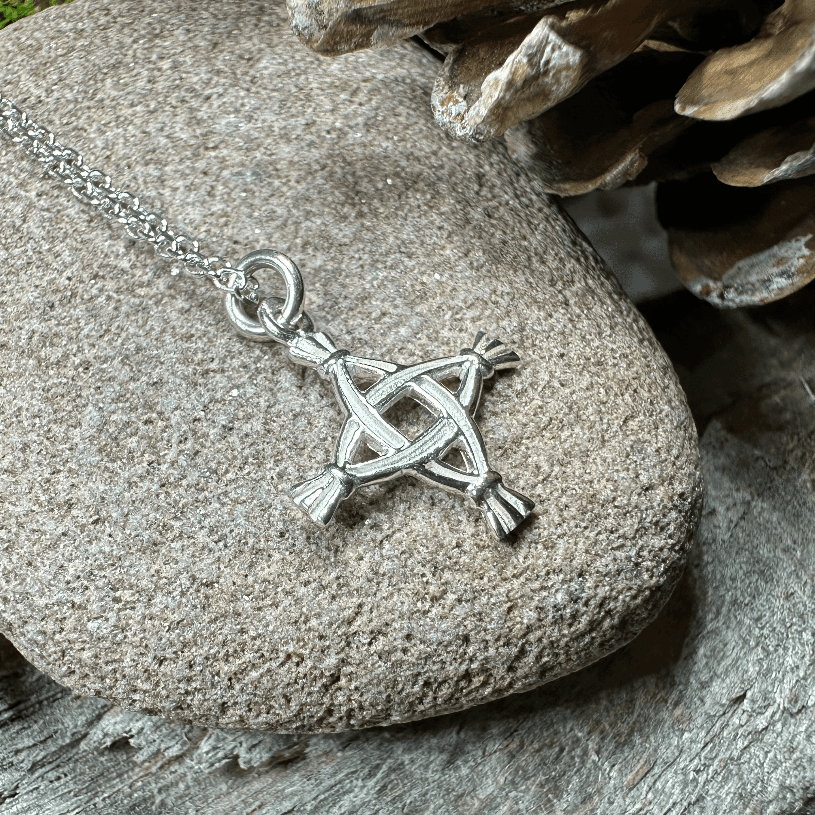 Kildare Saint Brigid's Cross Necklace - 18