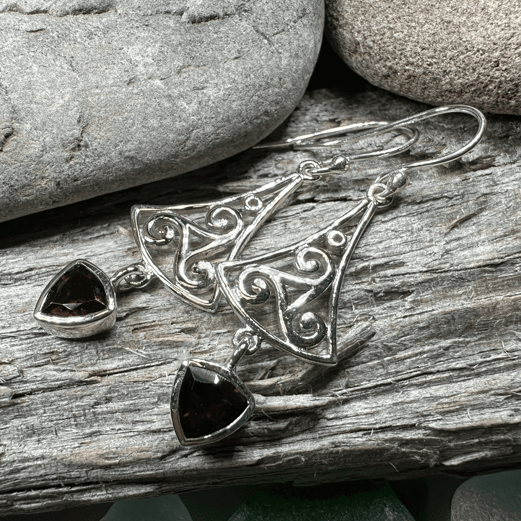 Teleri Triple Spiral Earrings - Garnet