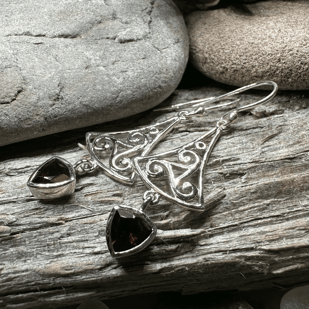 Teleri Triple Spiral Earrings - Garnet