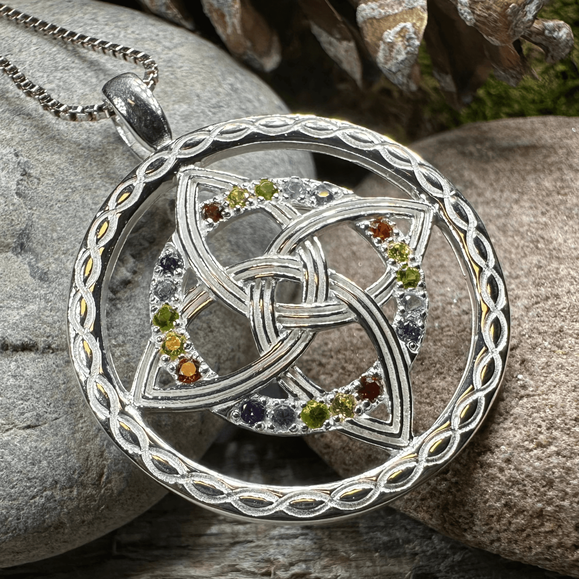 Colors of Ireland Celtic Knot Necklace - 18