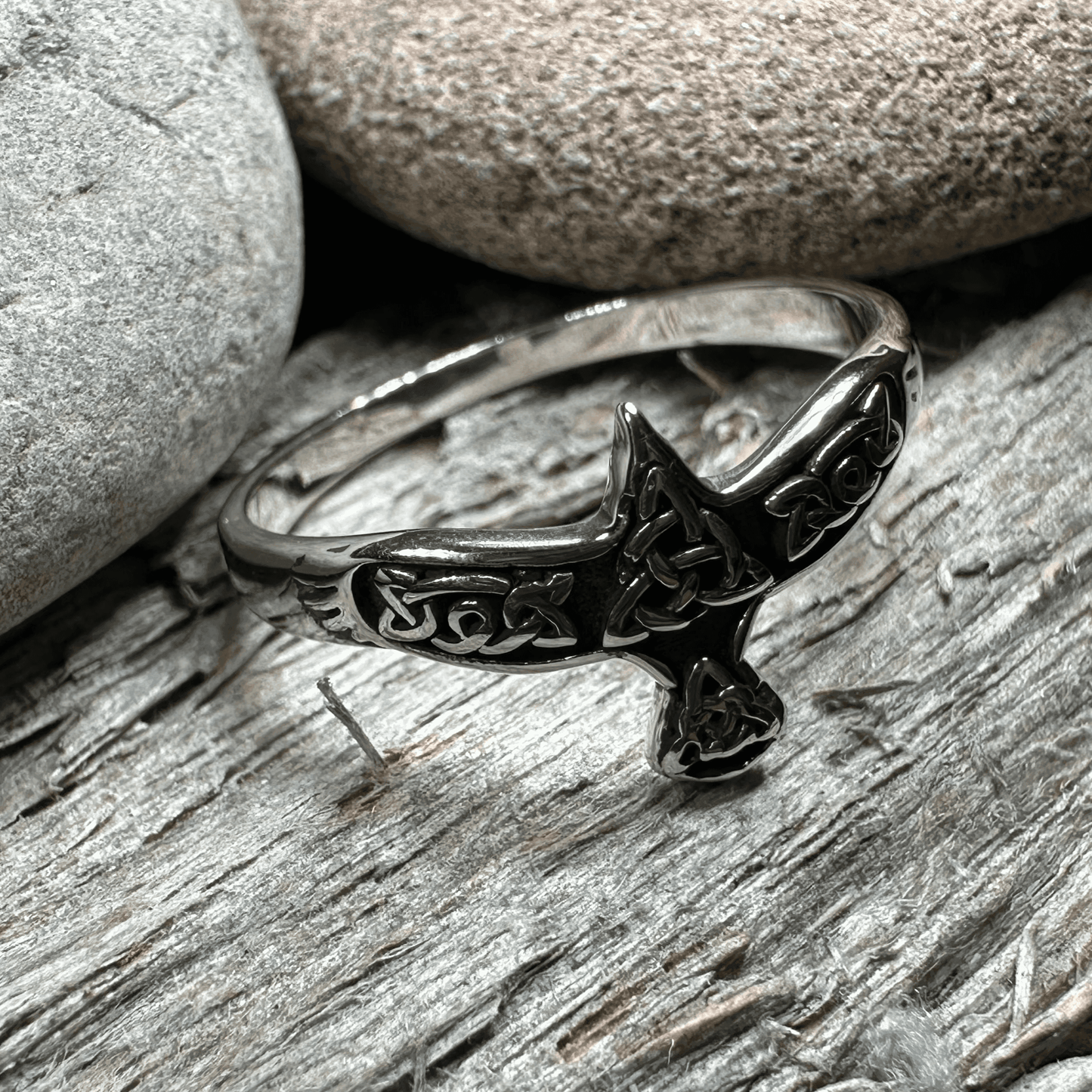 Soar Celtic Raven Ring - 4