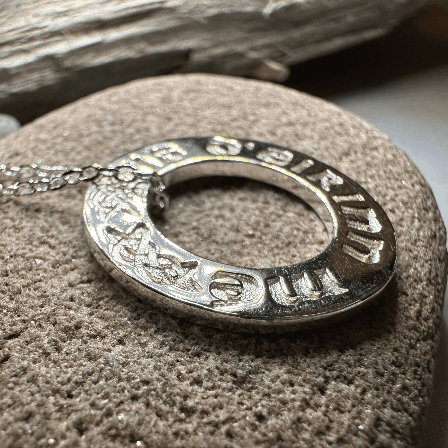 I Am Of Ireland Gaelic Necklace - 18