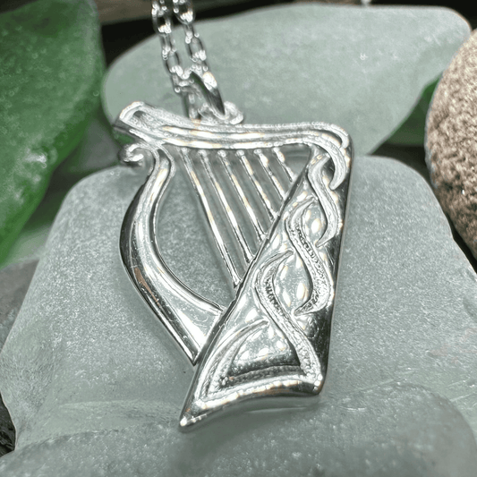 Alianna Irish Harp Necklace - 18